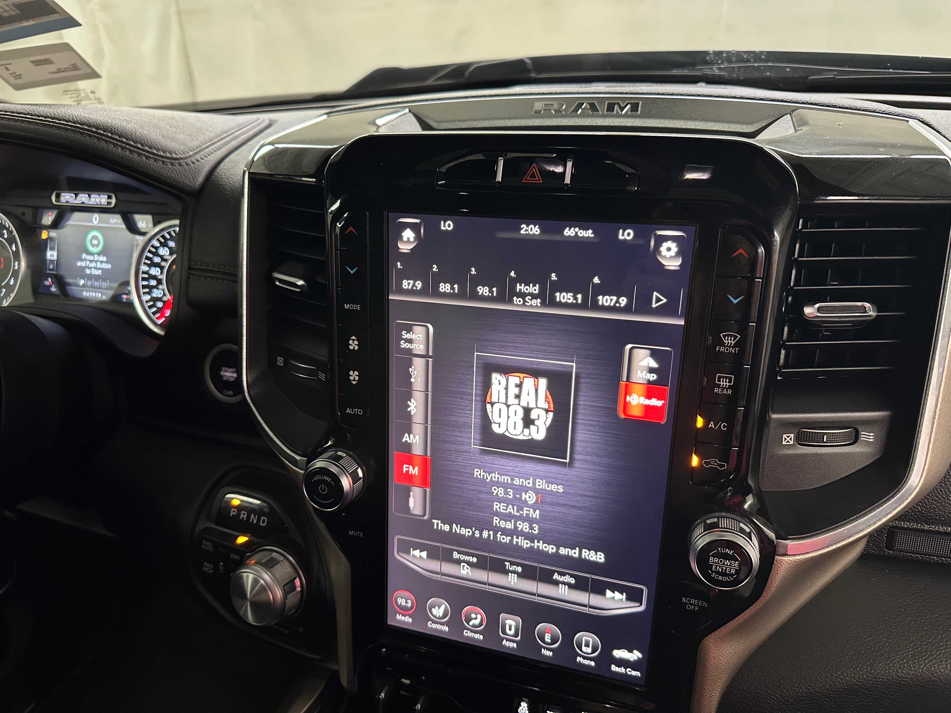 2019 RAM 1500 Laramie 3