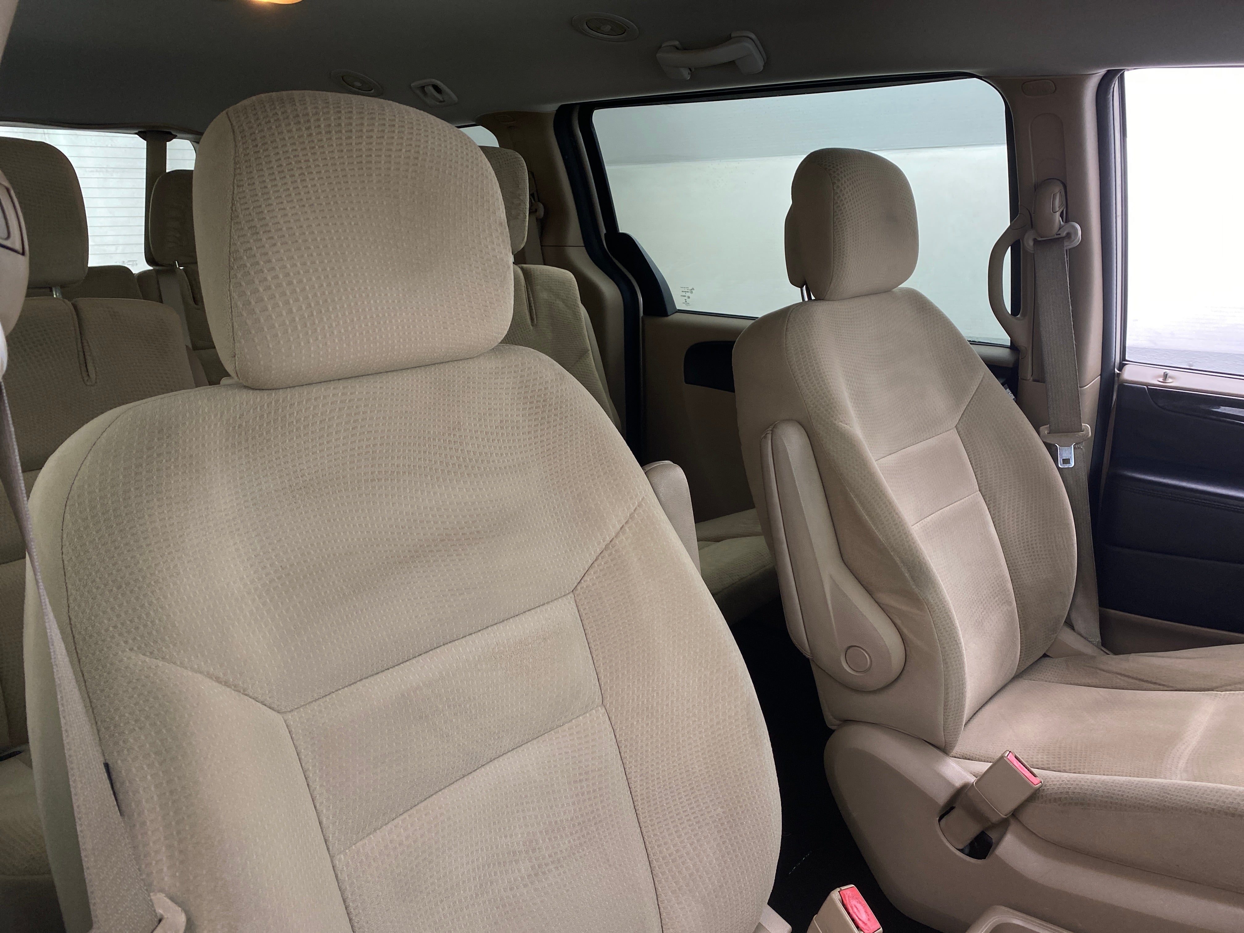 2014 Dodge Grand Caravan SE 2
