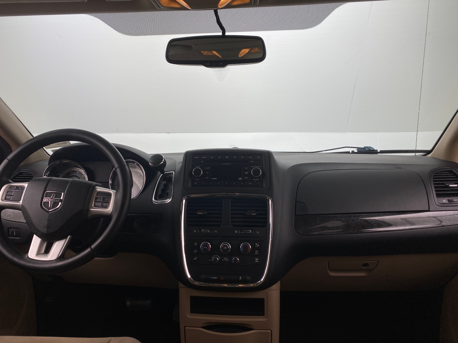 Thumbnail: 2014 Dodge Grand Caravan - 3