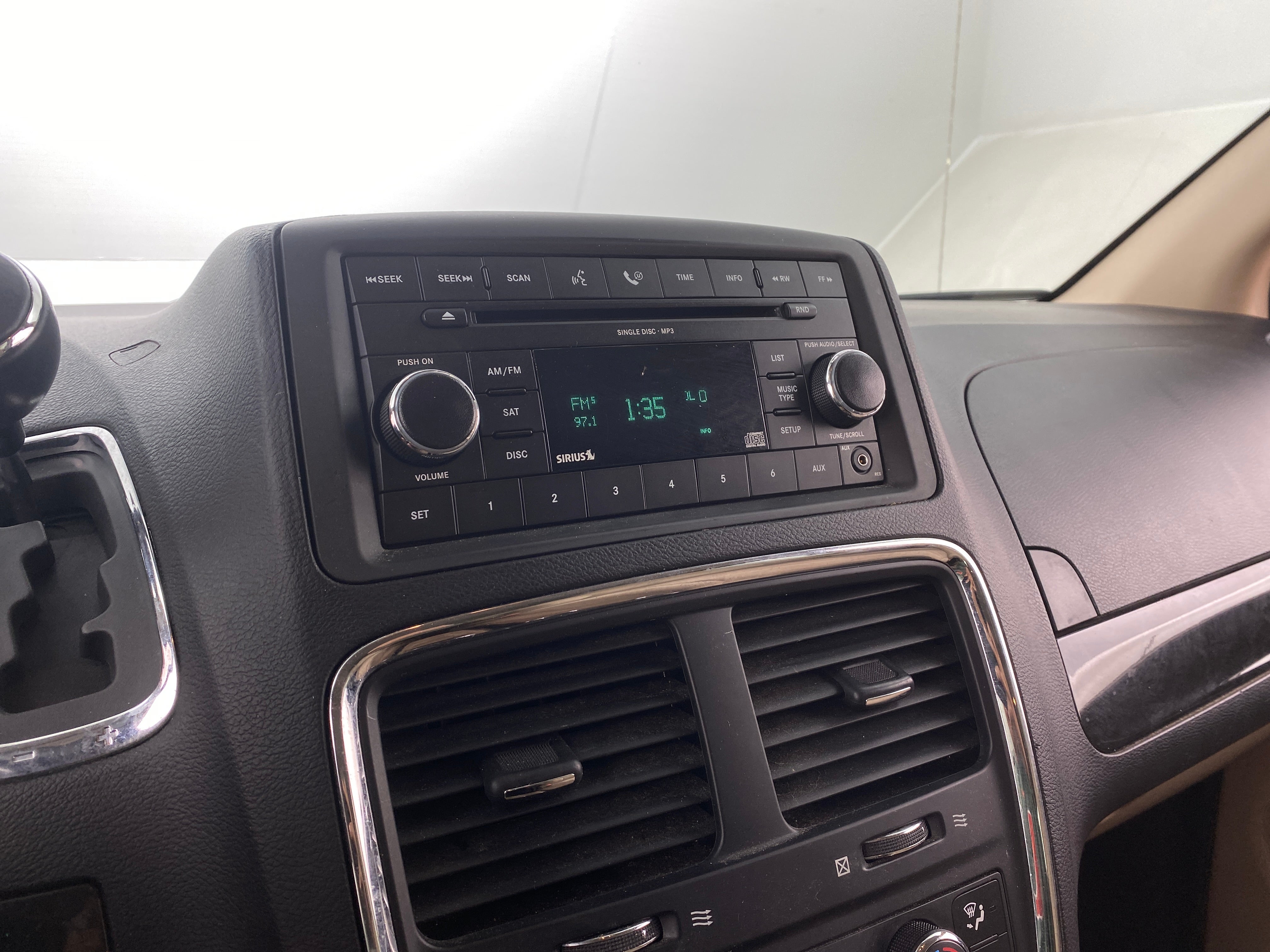 2014 Dodge Grand Caravan SE 4