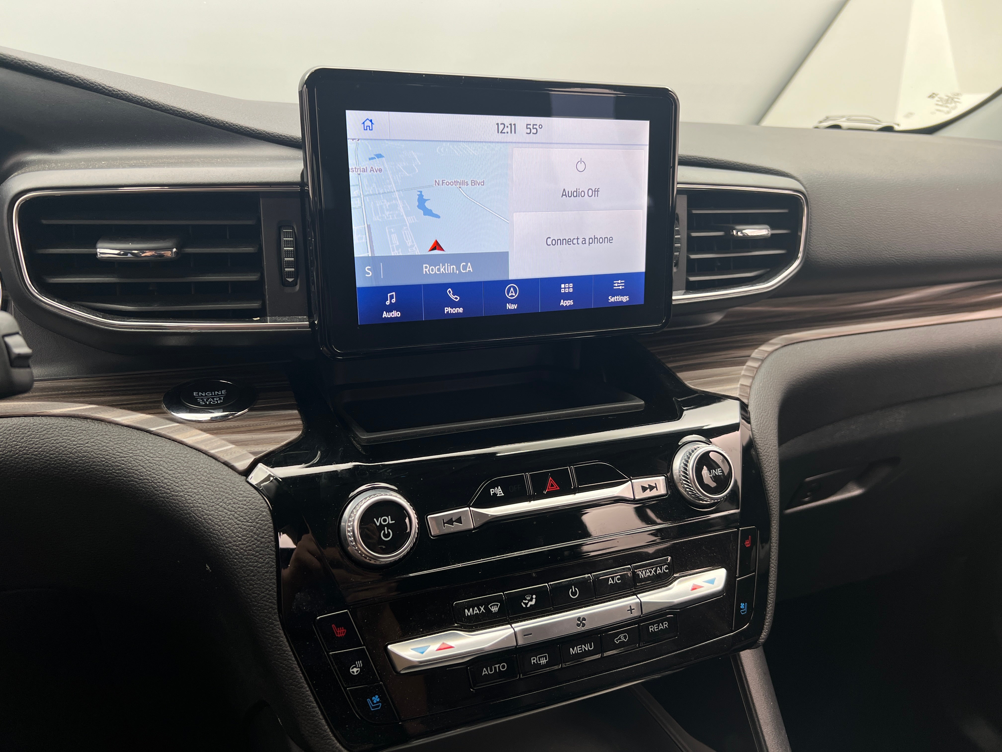 2024 Ford Explorer Limited 3