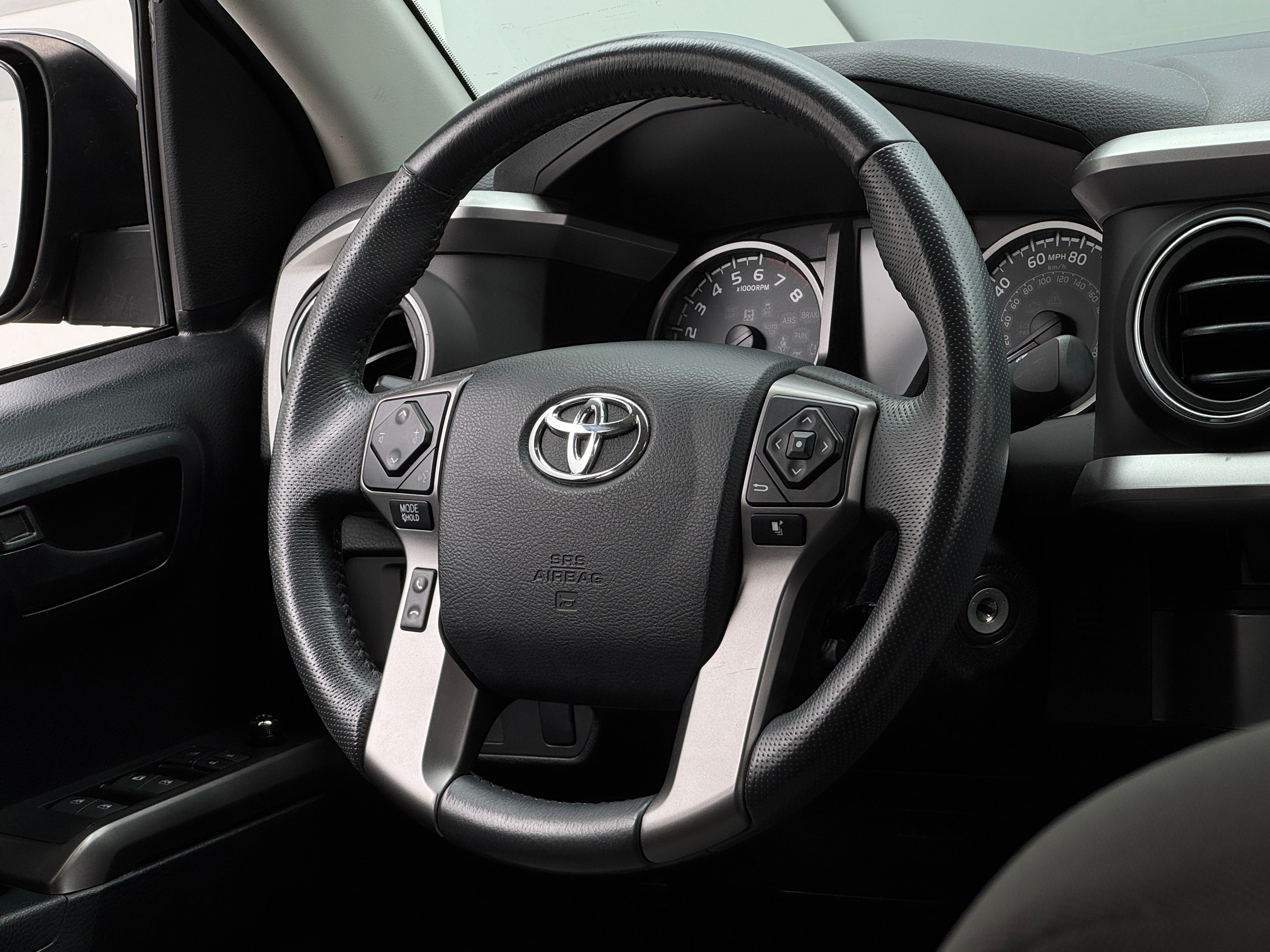2016 Toyota Tacoma SR5 5