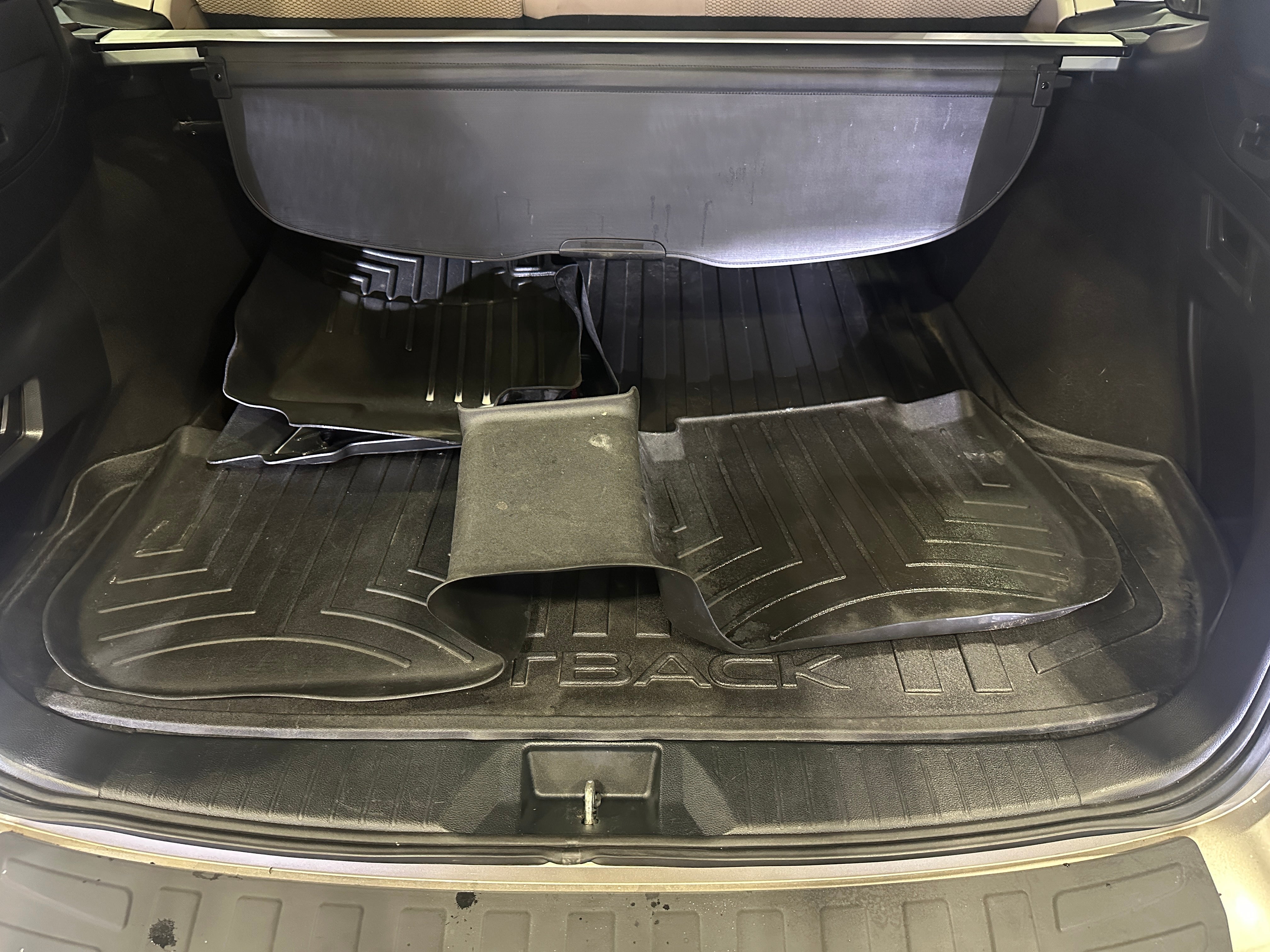 2019 Subaru Outback Premium 7