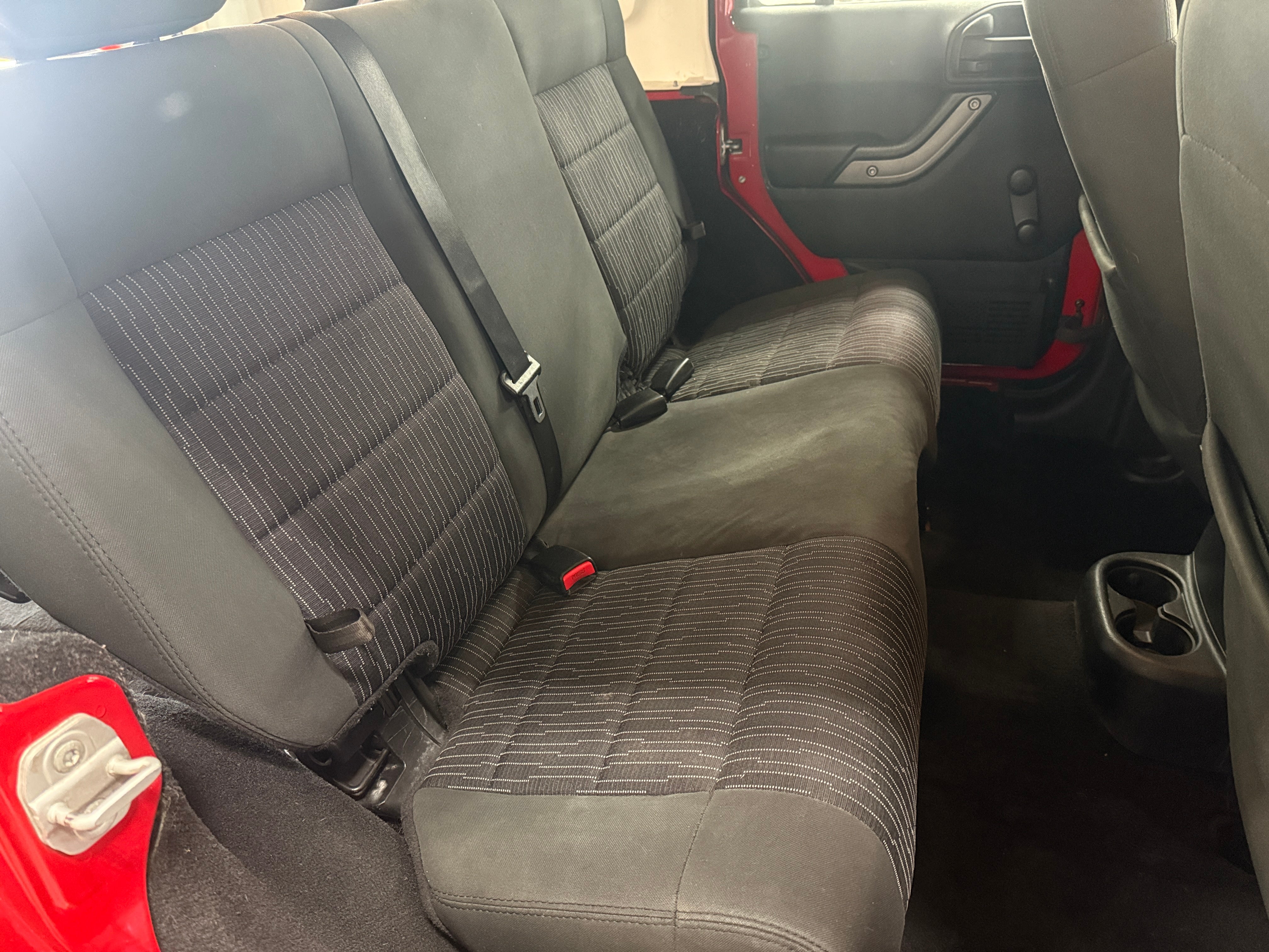 2011 Jeep Wrangler Unlimited Sport 6