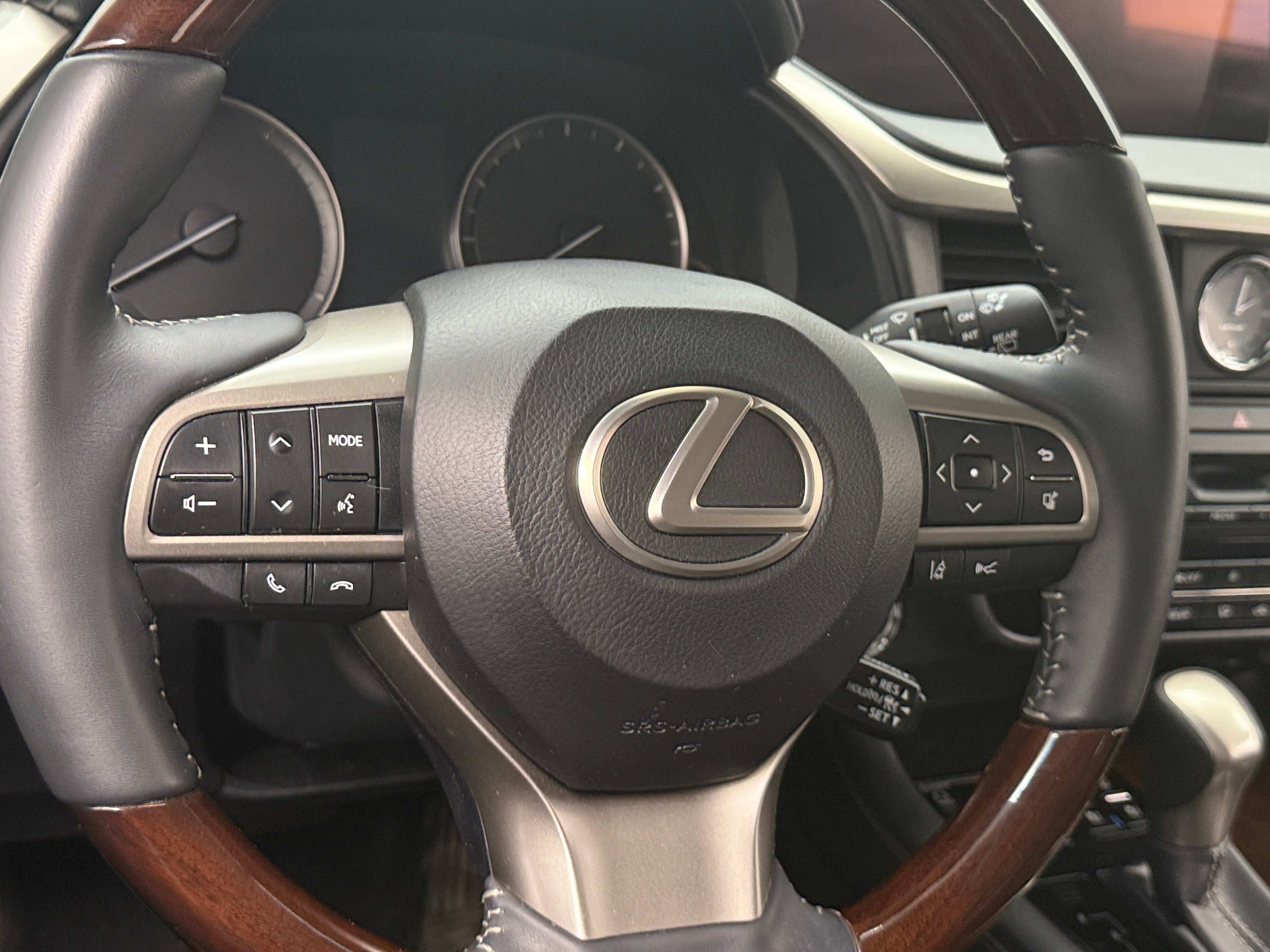 2019 Lexus RX Hybrid 450h 5