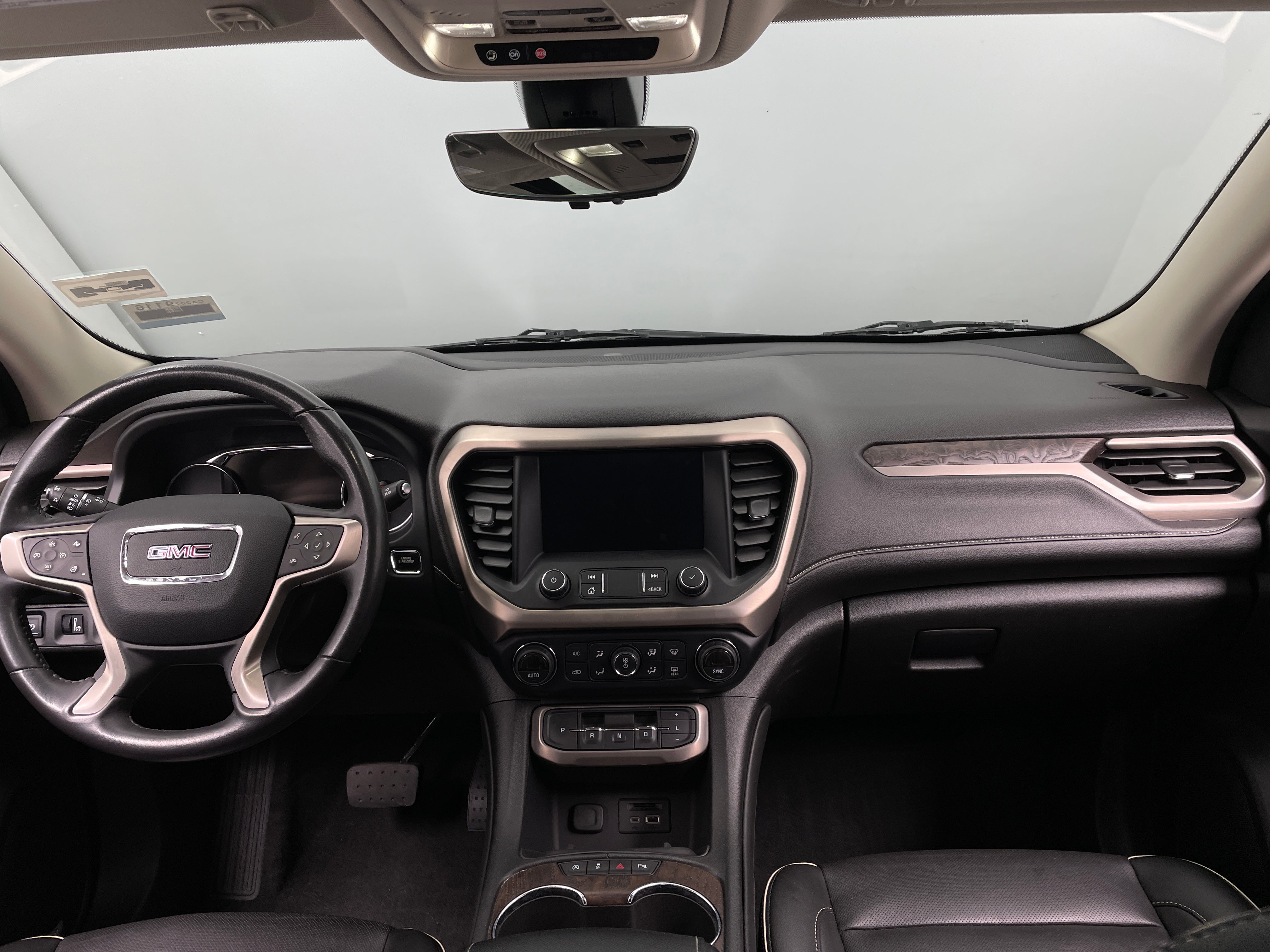 2021 GMC Acadia Denali 2