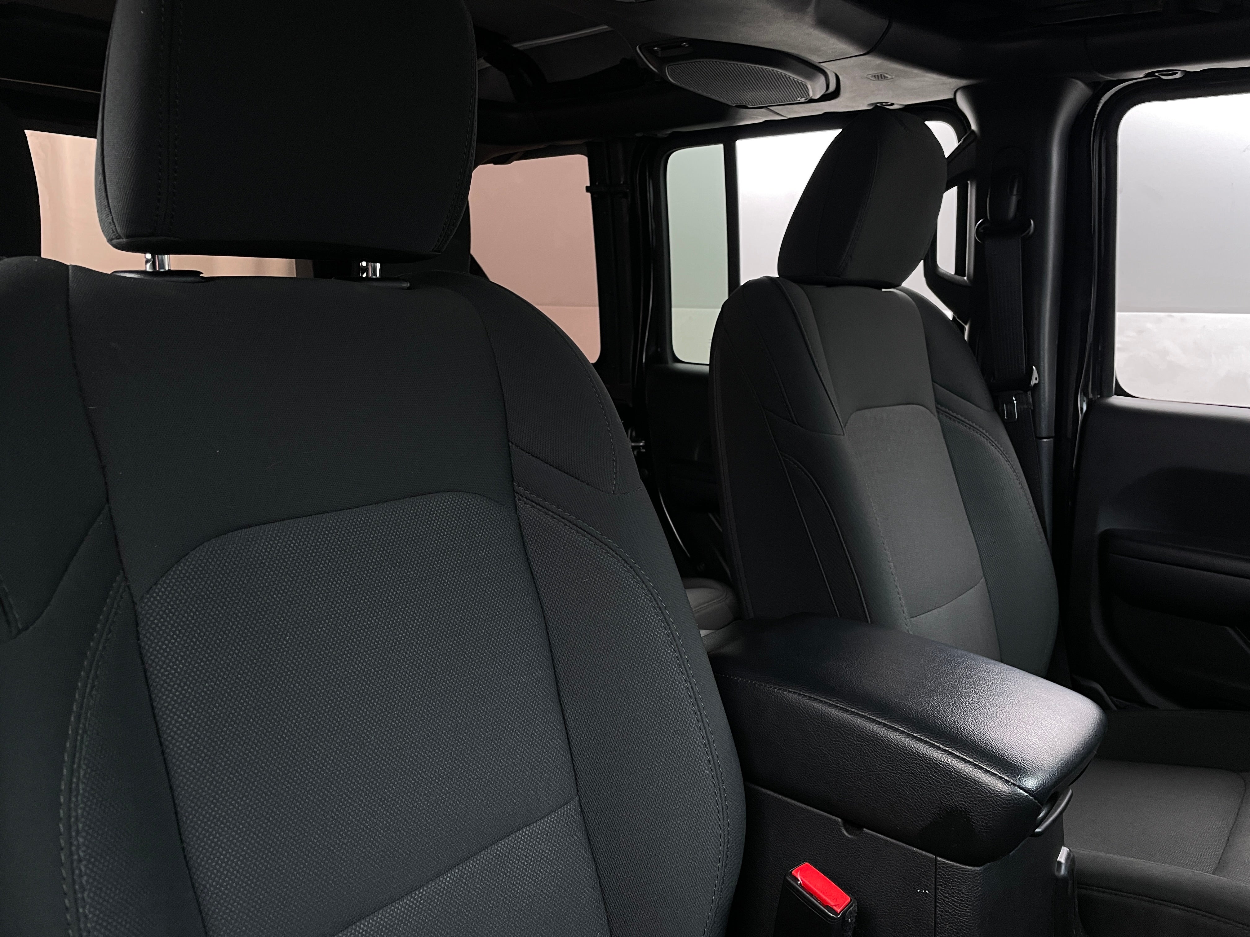 2021 Jeep Wrangler Unlimited Willys 2