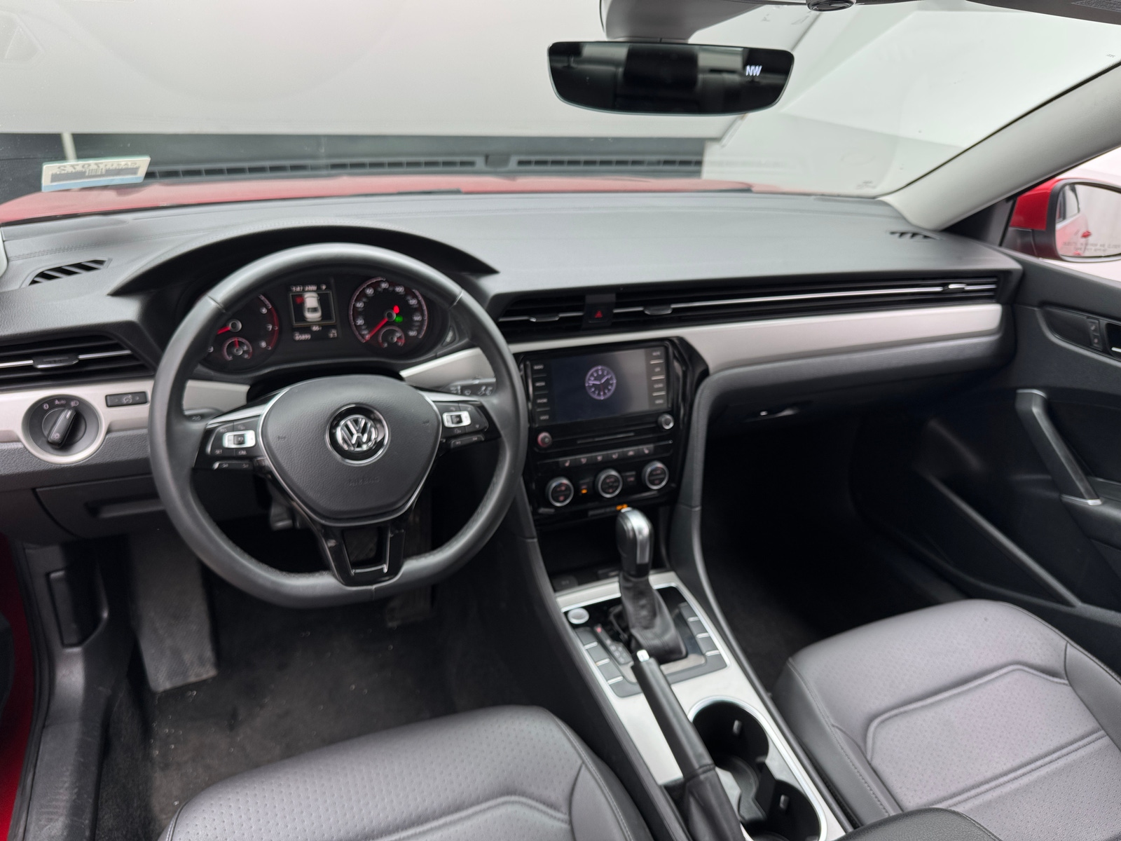 Thumbnail: 2022 Volkswagen Passat - 2