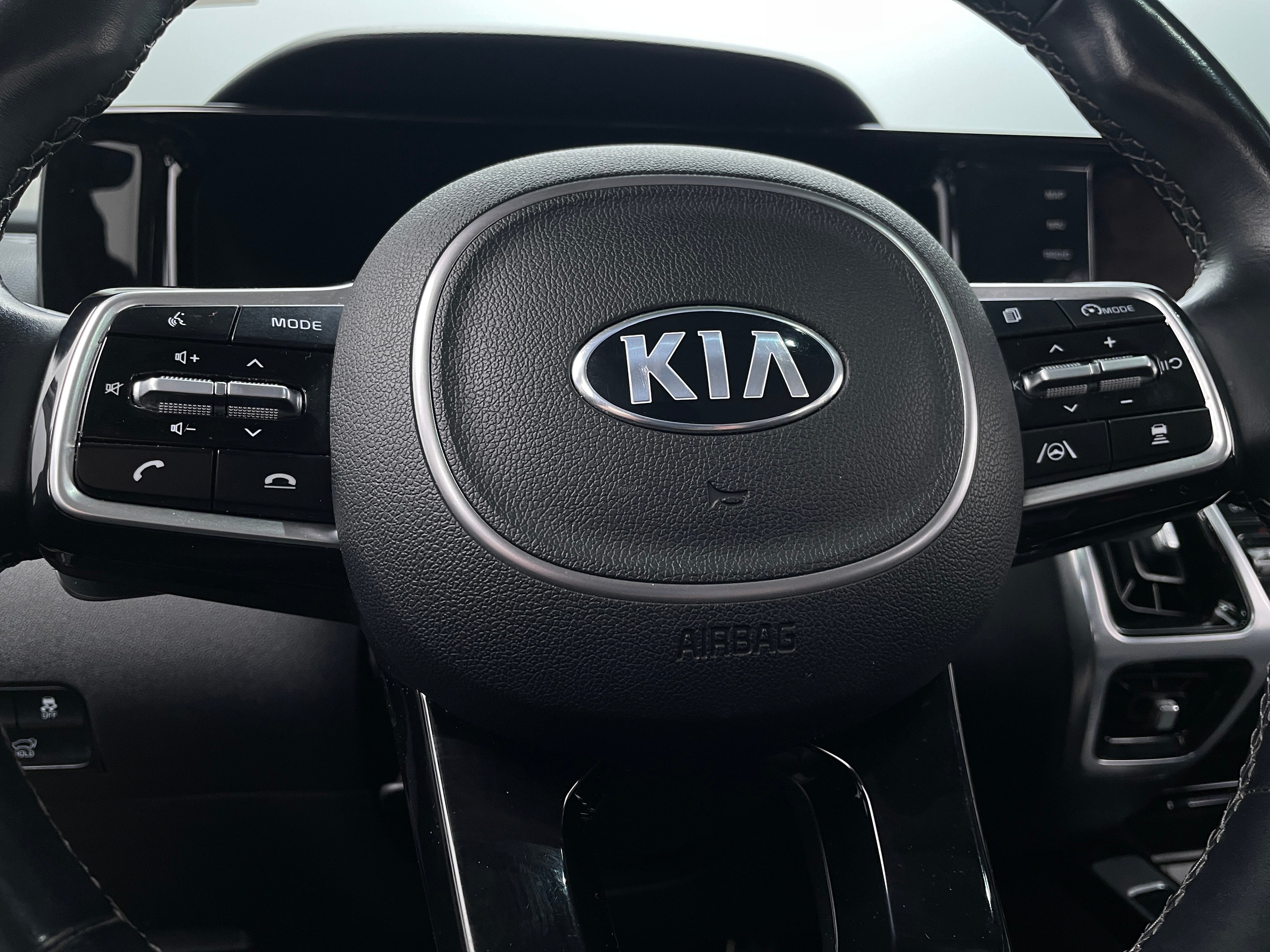 2021 Kia Sorento X-Line S 4