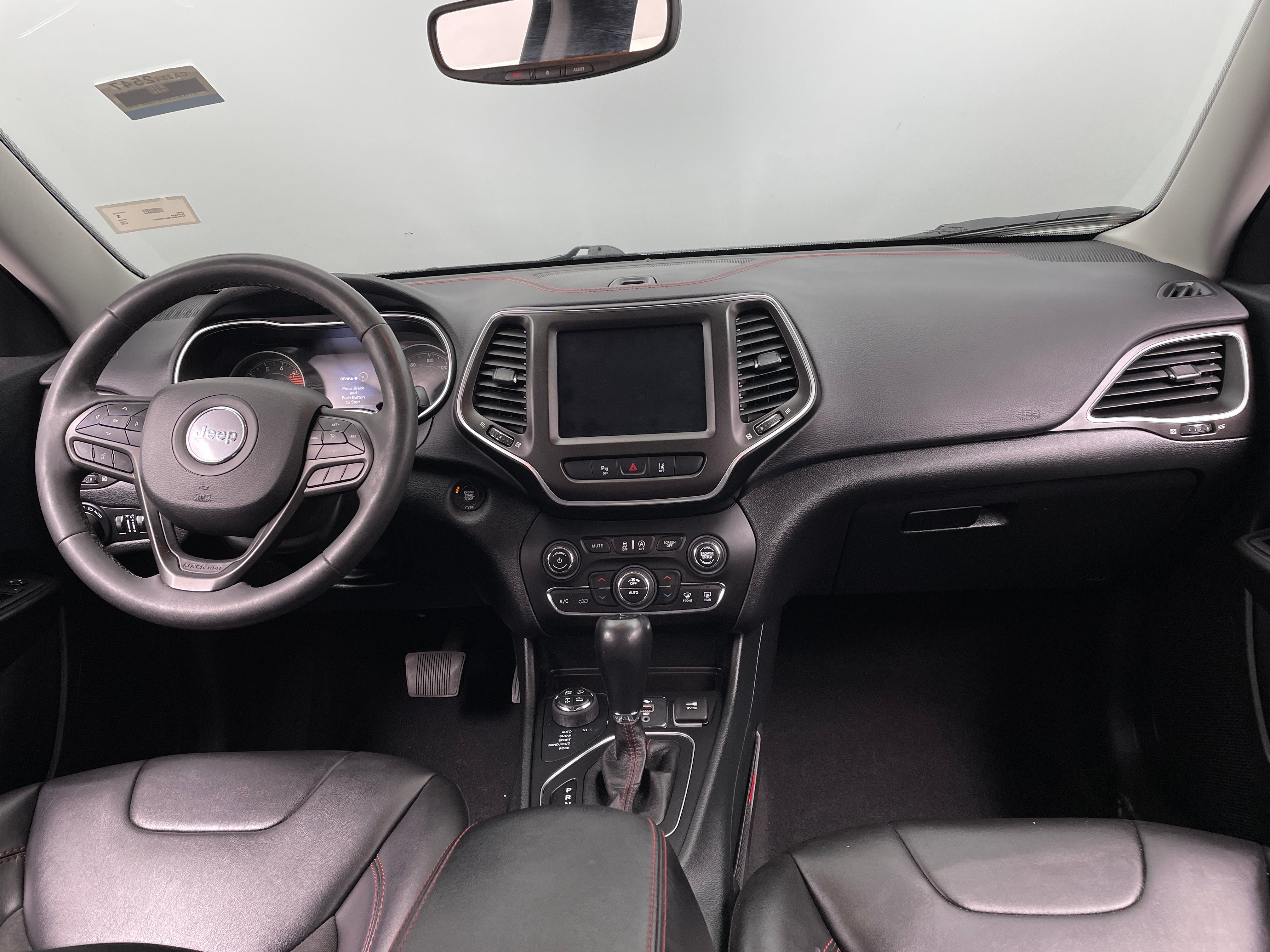 2022 Jeep Cherokee Trailhawk 3
