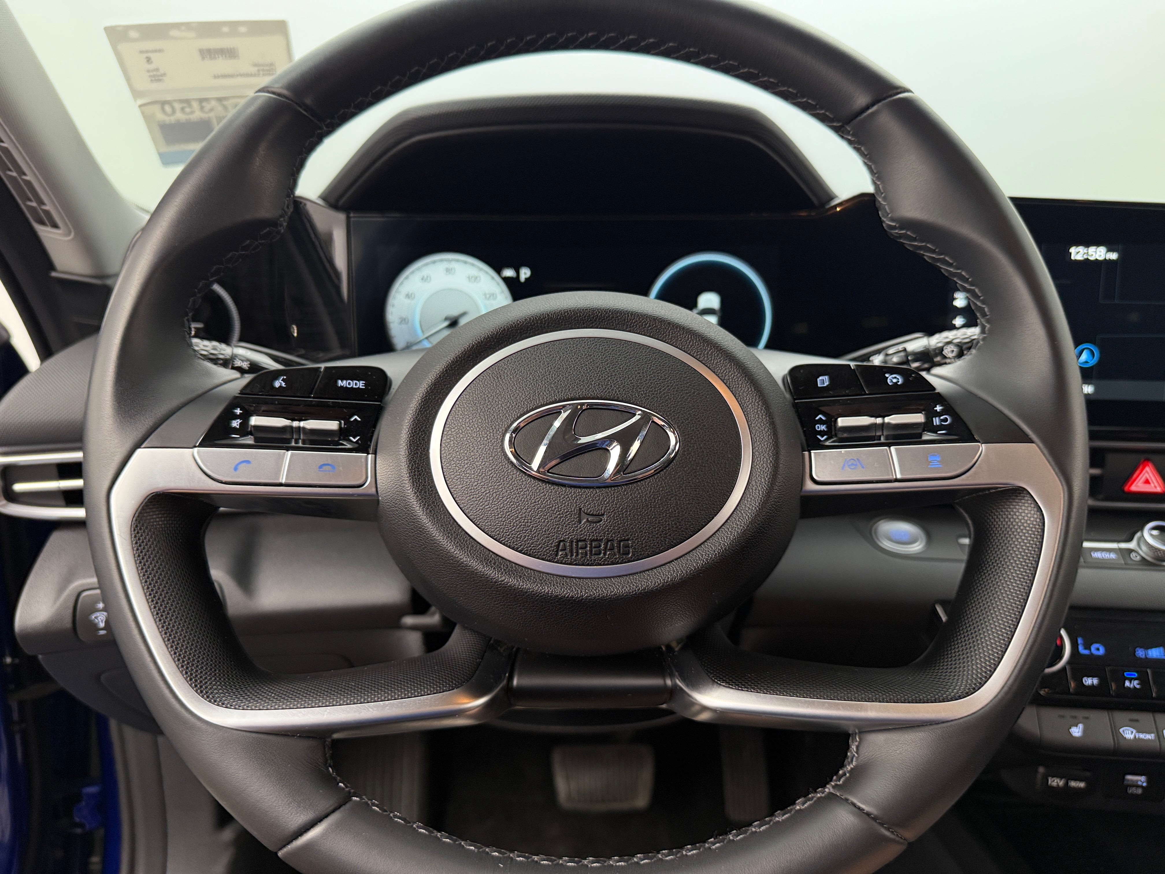 2023 Hyundai Elantra SEL 5