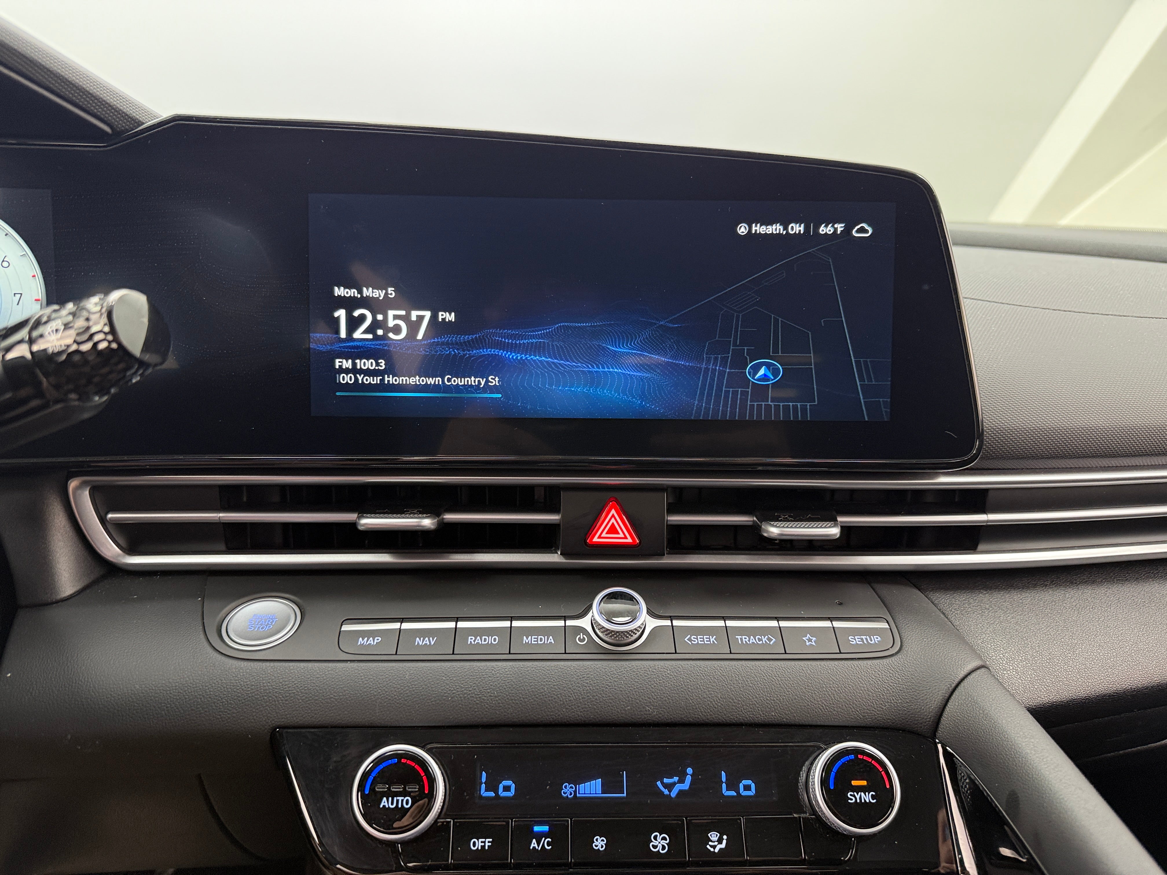 2023 Hyundai Elantra SEL 4