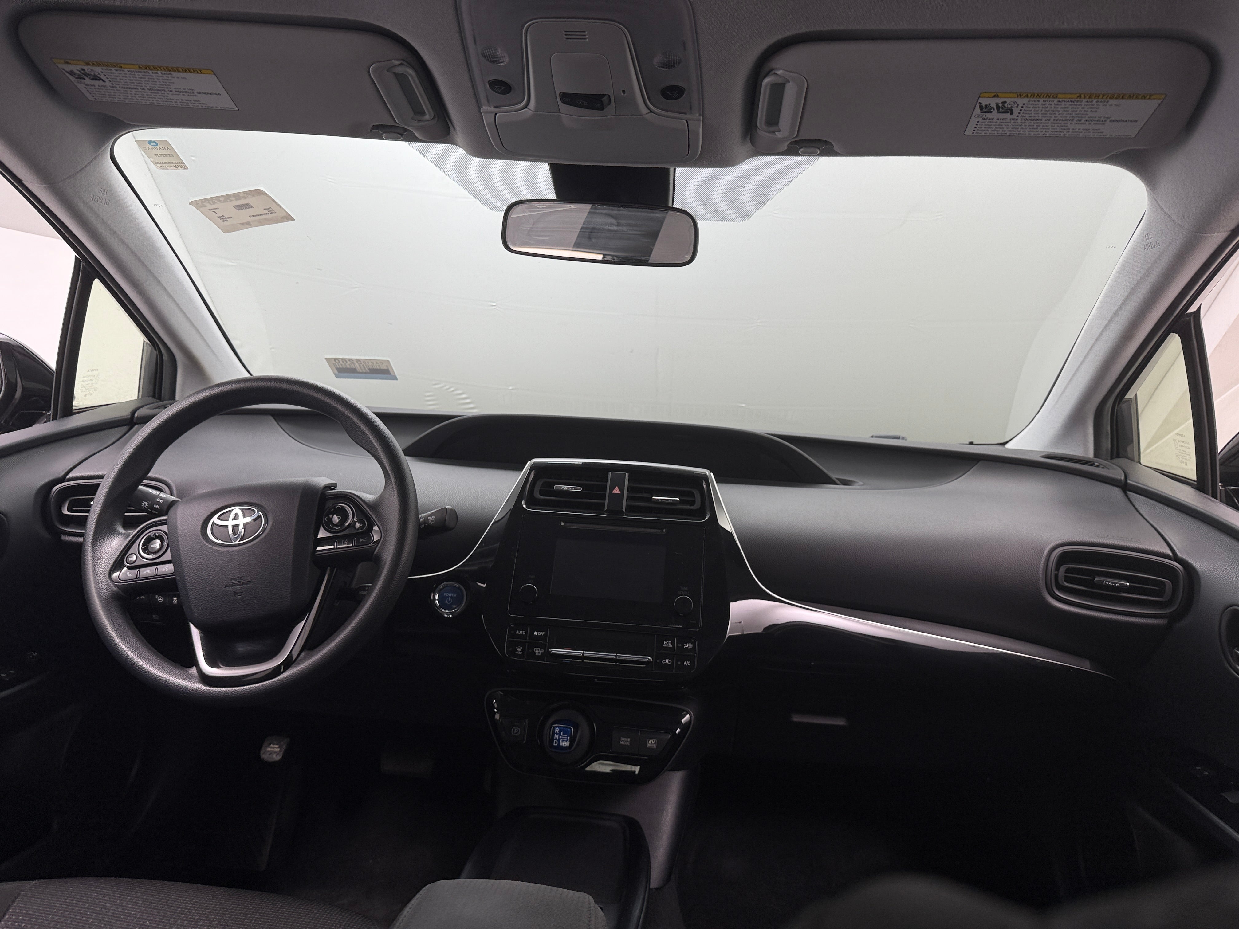 2019 Toyota Prius LE 3