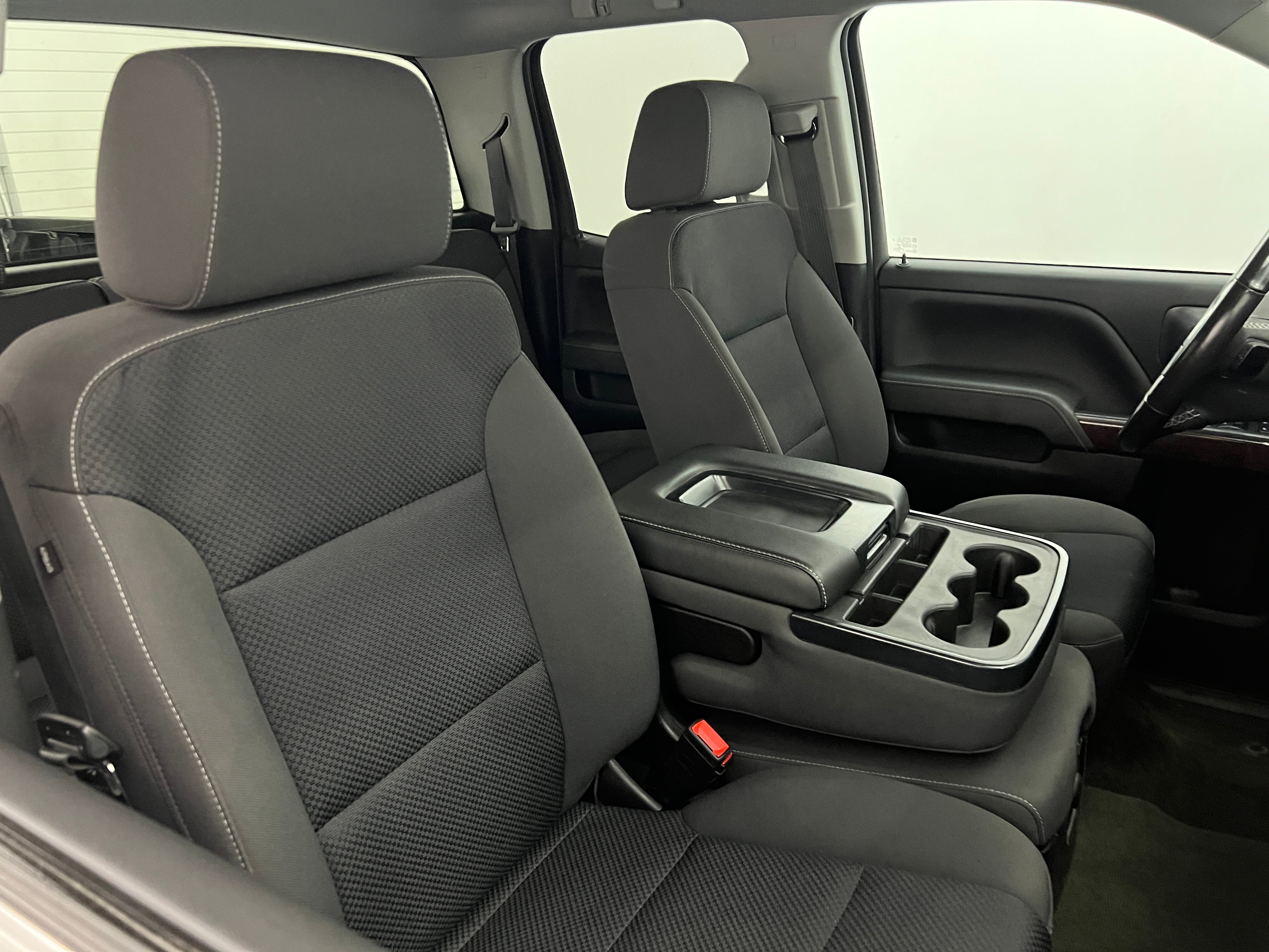 2018 GMC Sierra 1500 SLE 2