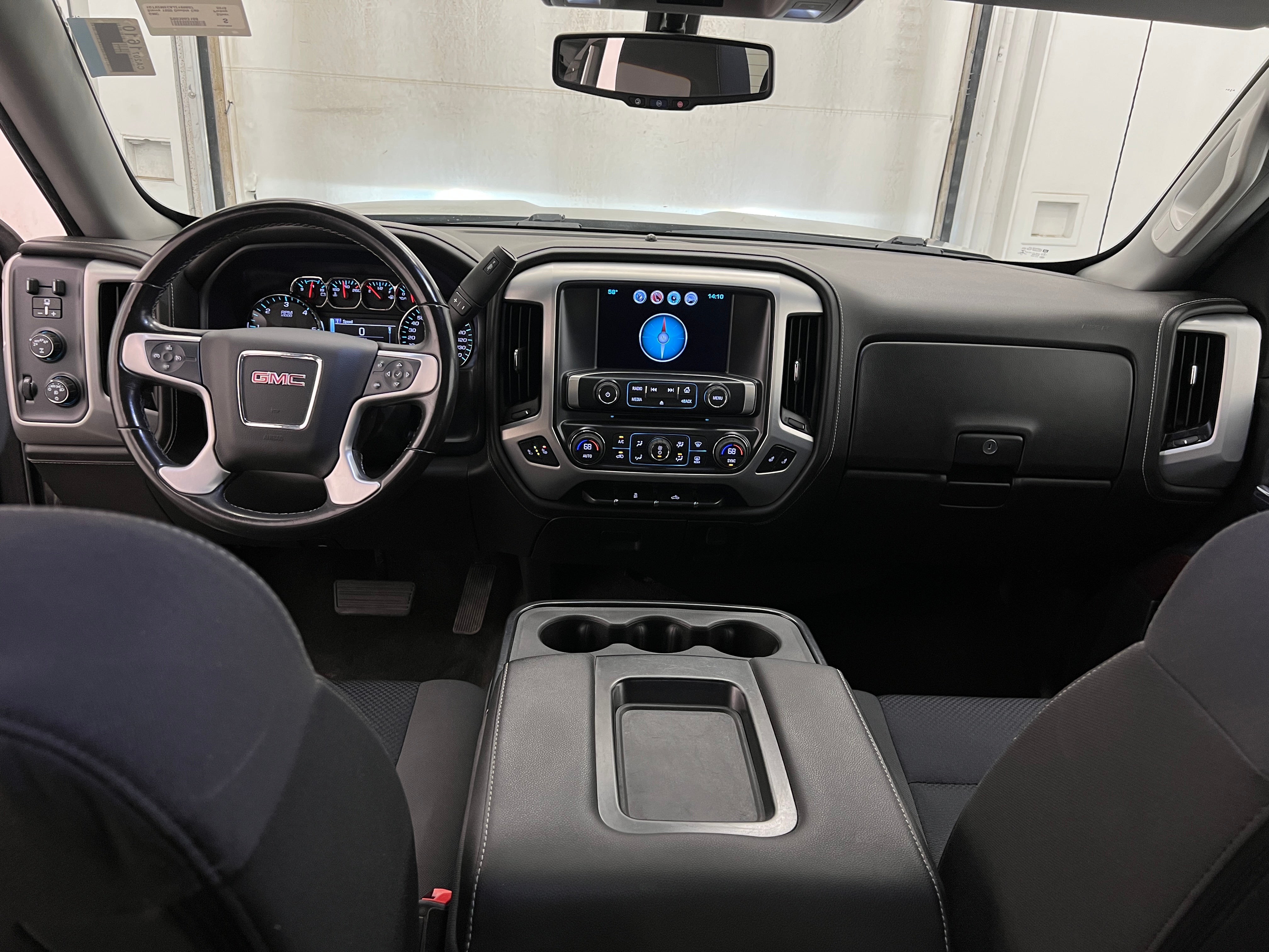 2018 GMC Sierra 1500 SLE 3