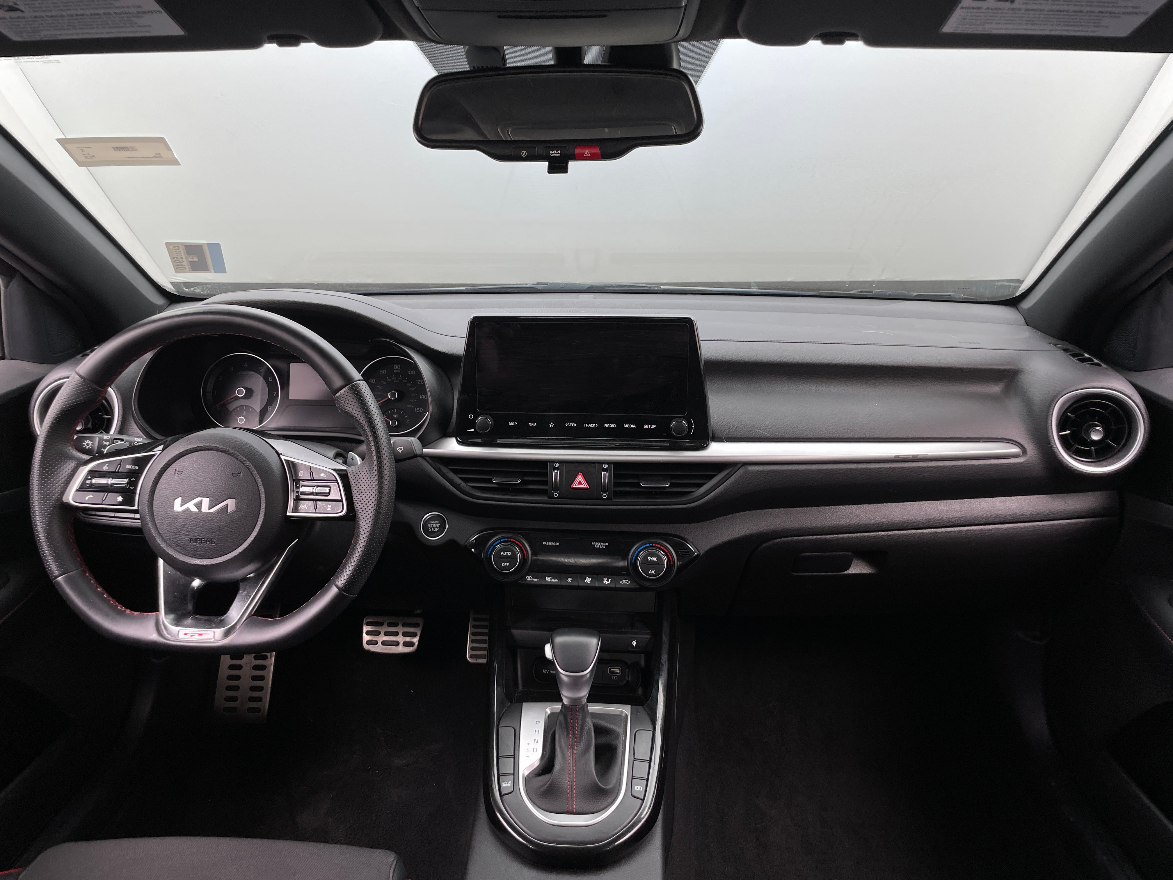 2023 Kia Forte GT 3