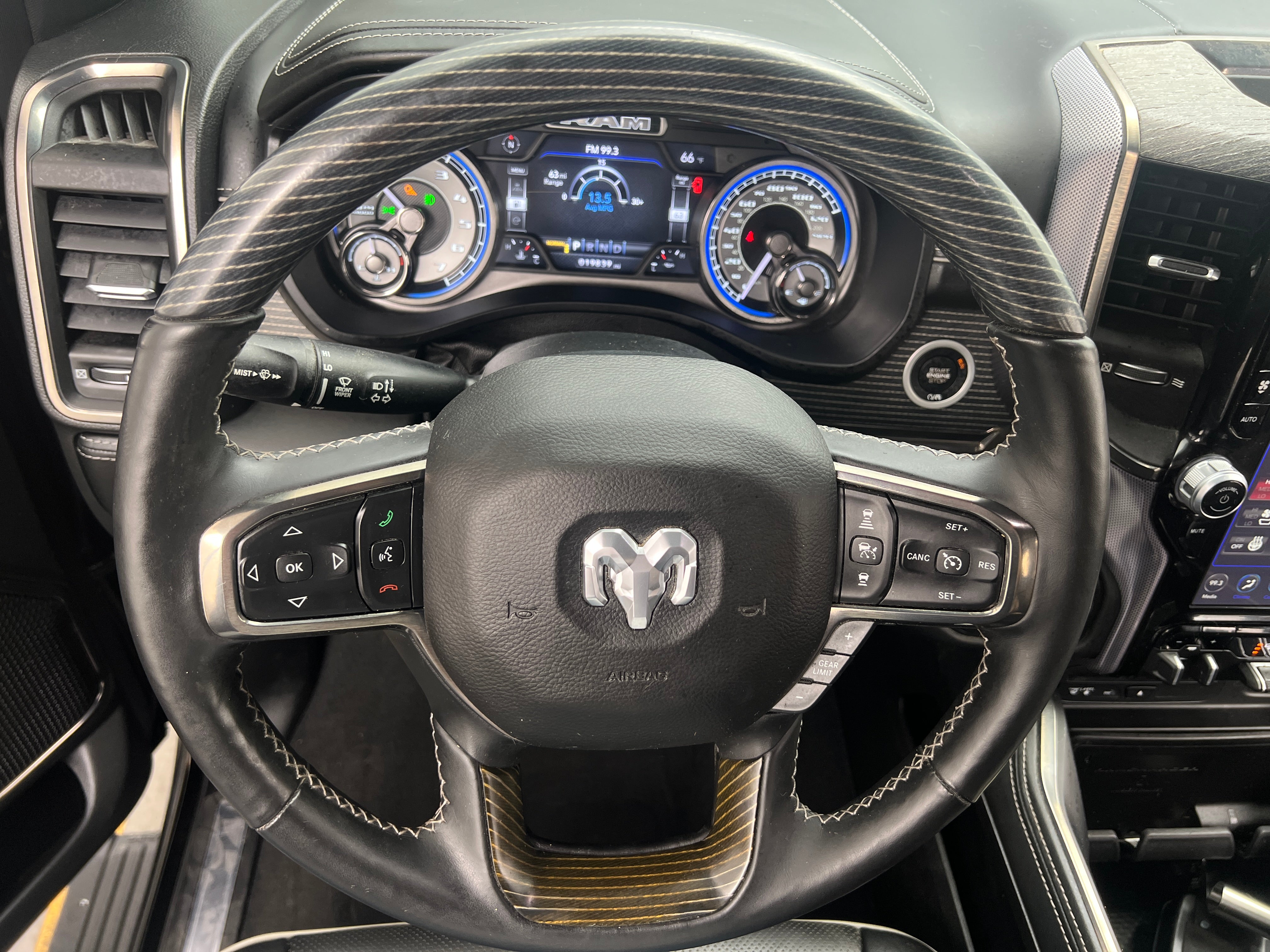 2019 RAM 1500 Limited 4