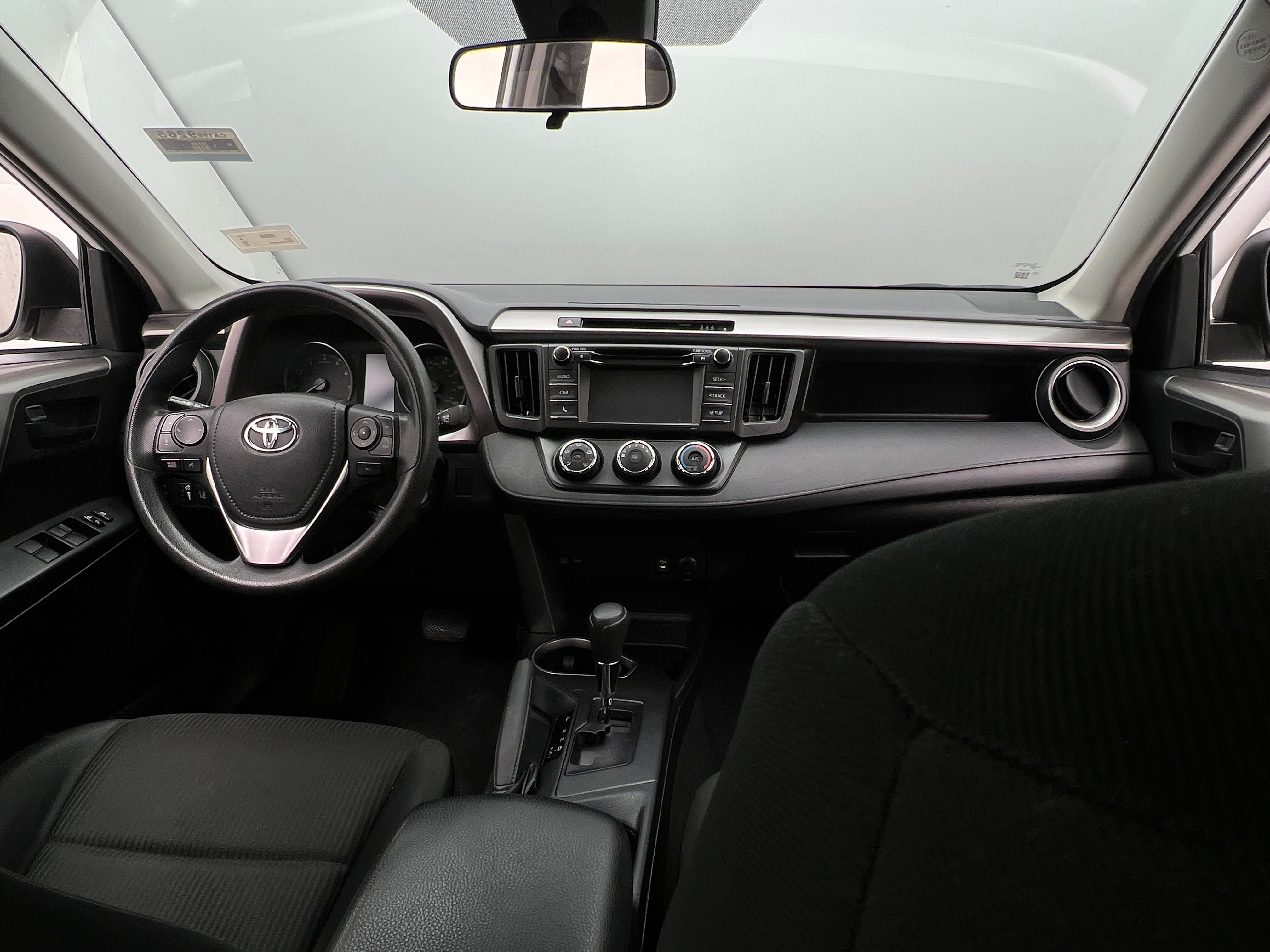 2018 Toyota RAV4 LE 3