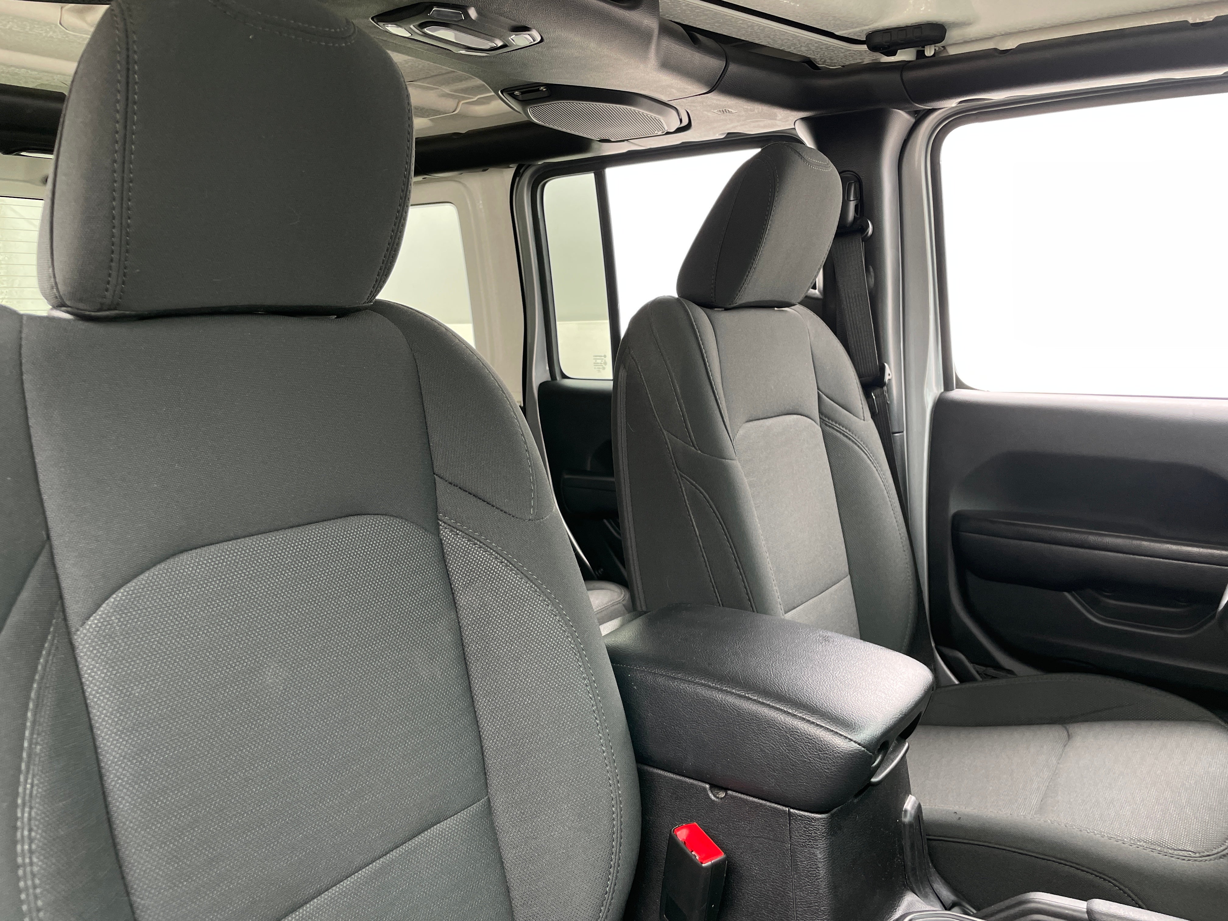 2020 Jeep Wrangler Unlimited Sport S 2