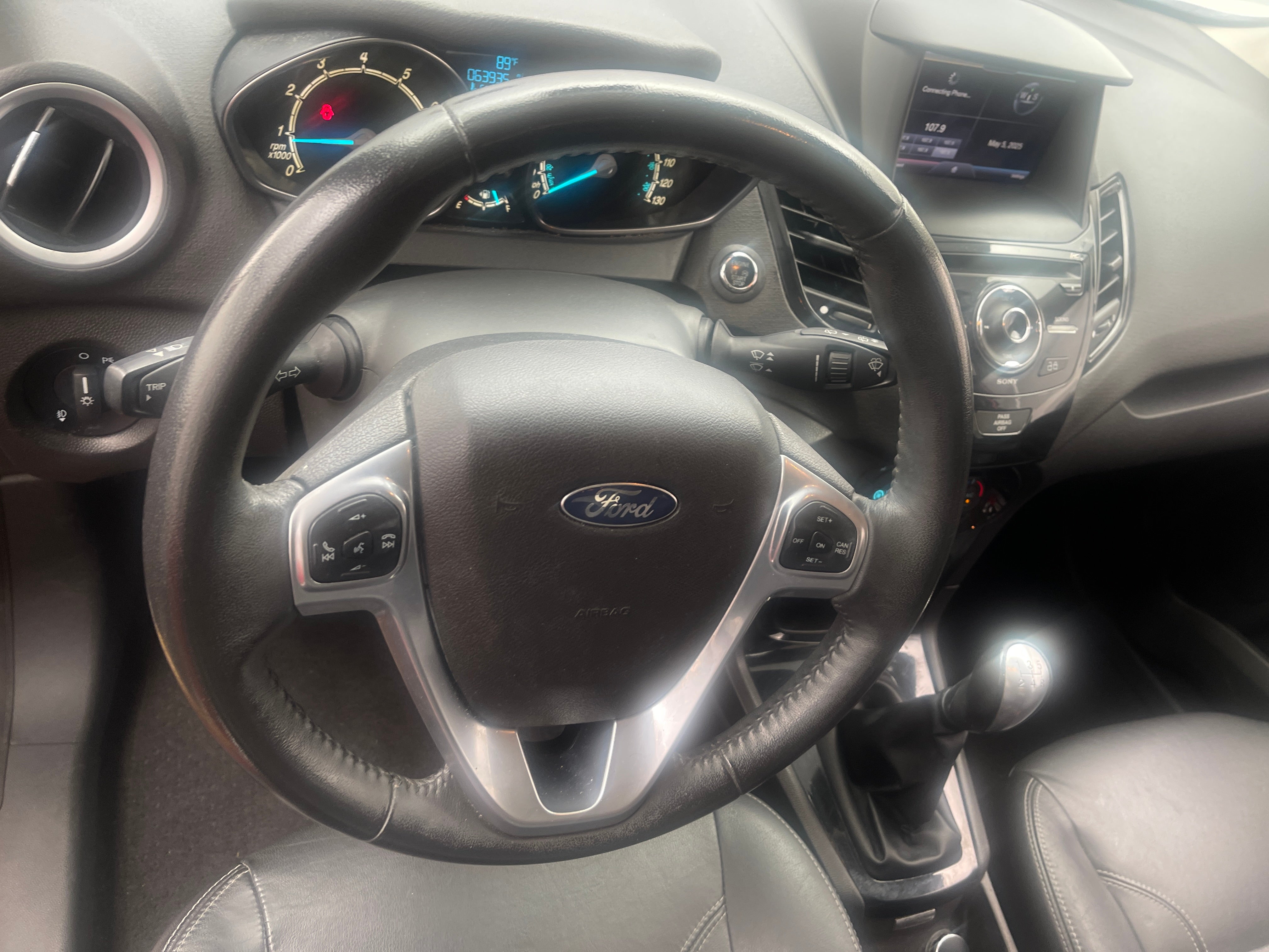 2014 Ford Fiesta Titanium 4