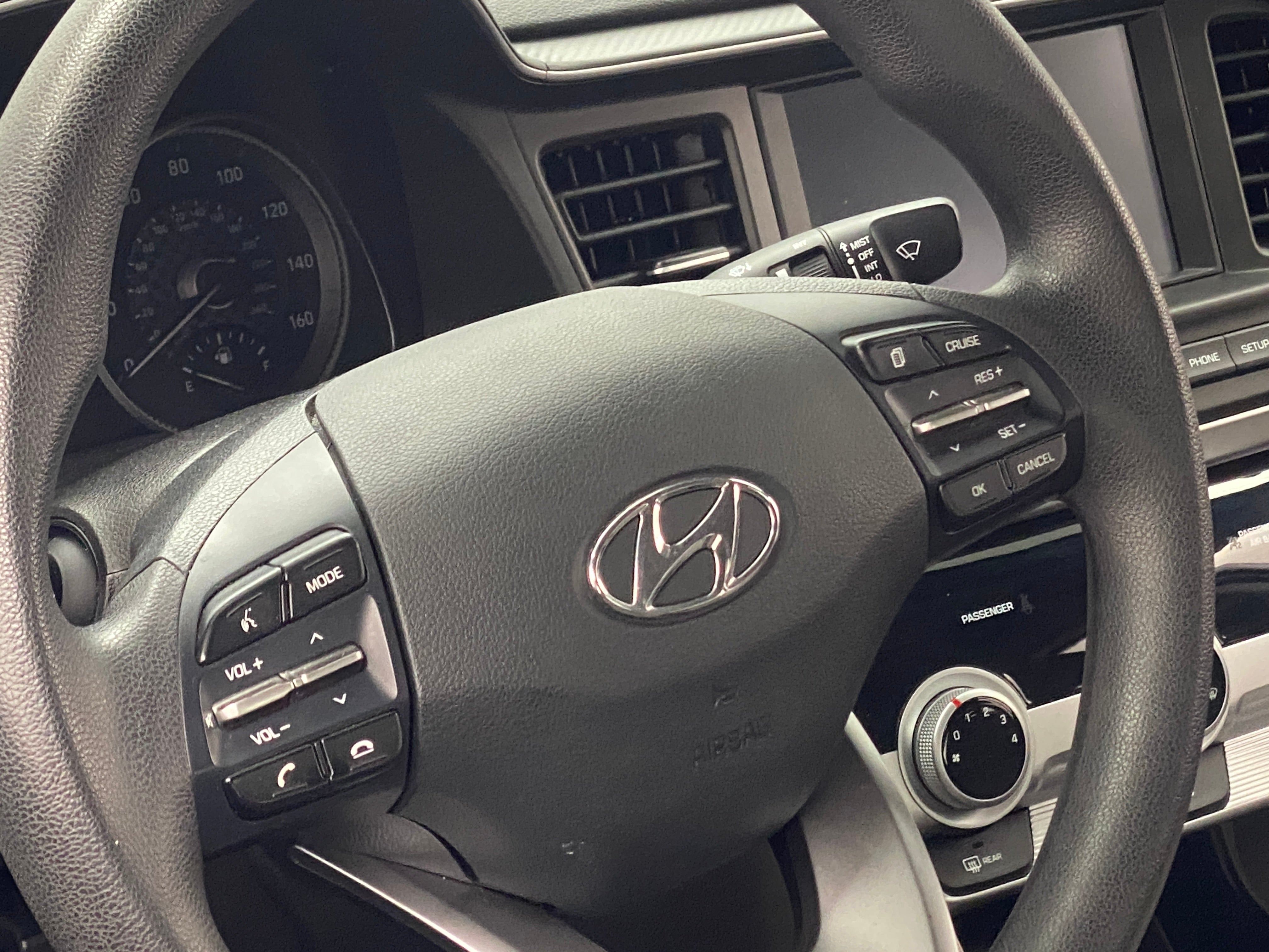 2019 Hyundai Elantra SEL 5