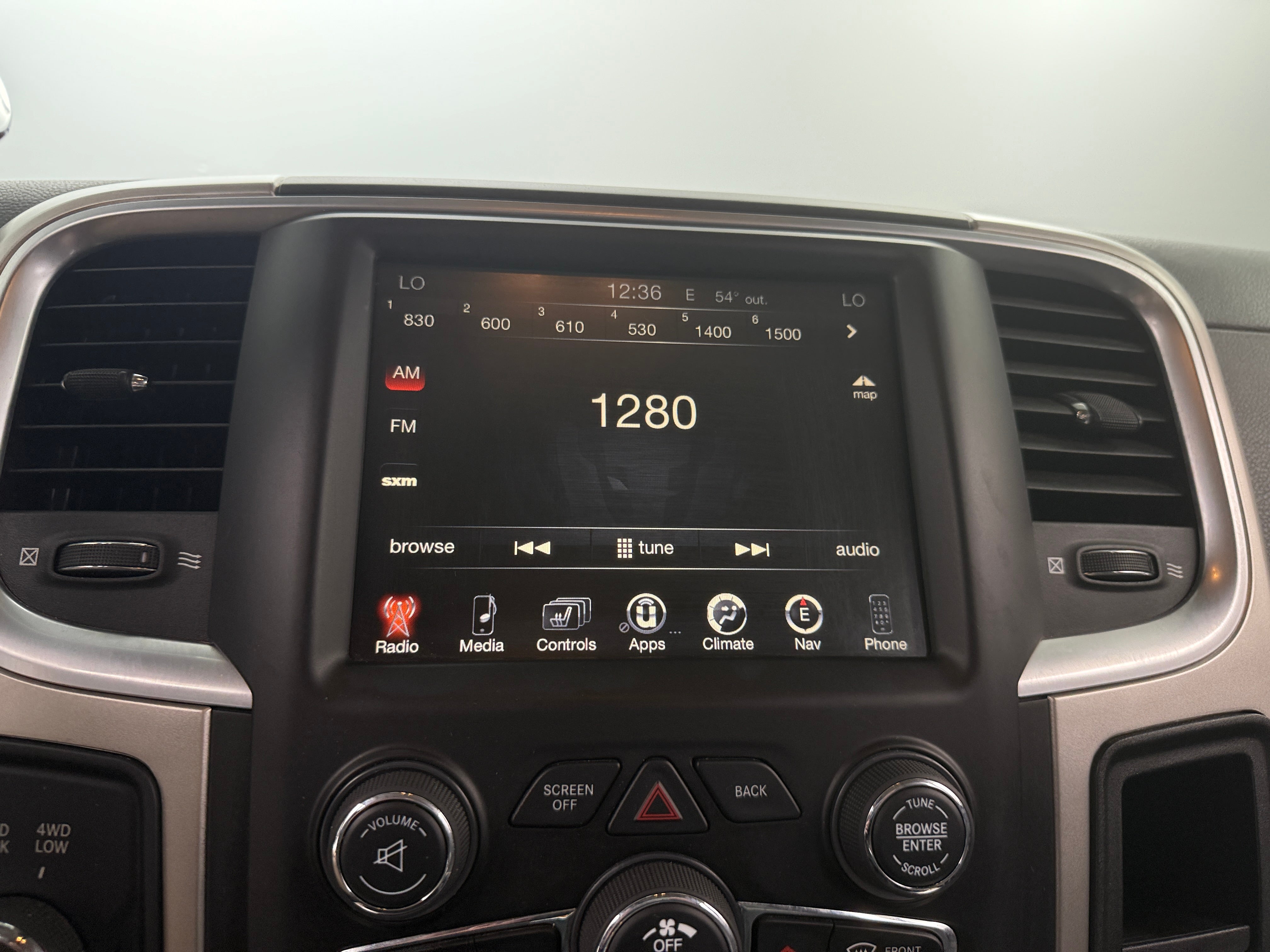 2016 RAM 3500 Big Horn 4