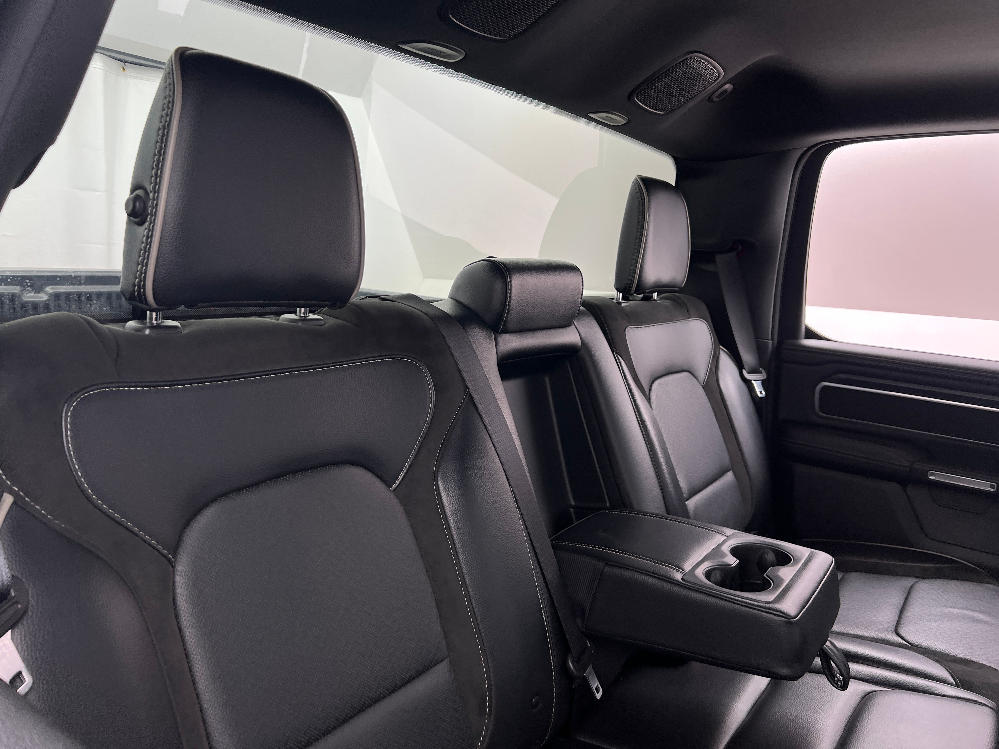 2024 RAM 1500 Laramie 5
