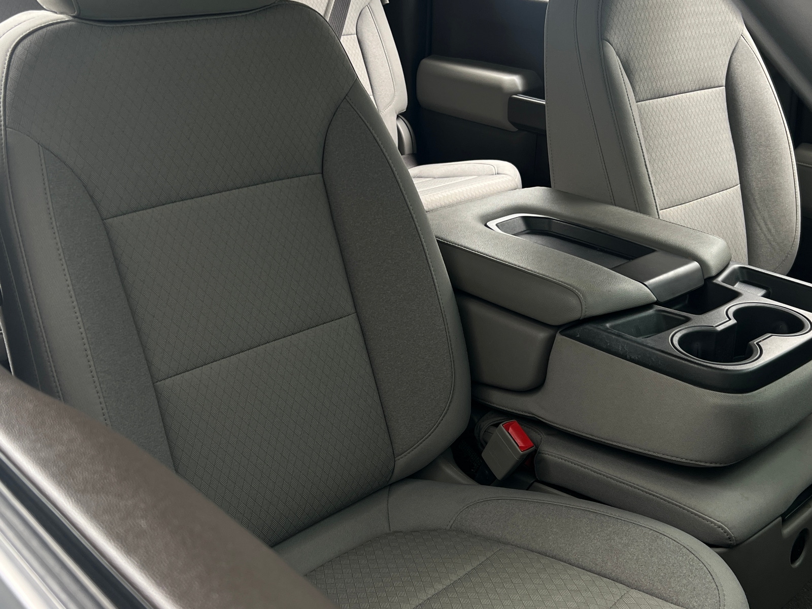 Thumbnail: 2022 Chevrolet Silverado 1500 - 2