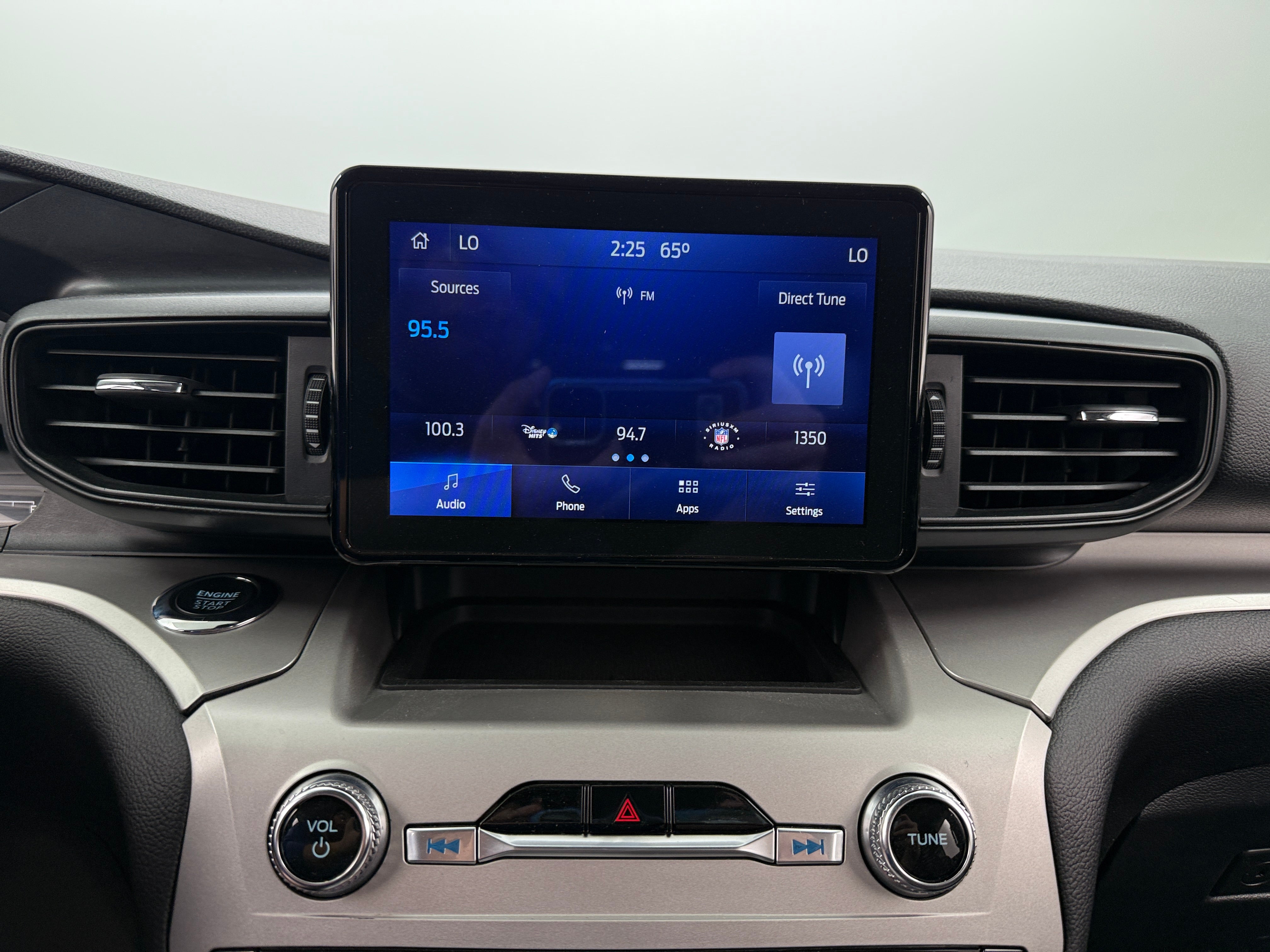 2022 Ford Explorer XLT 3