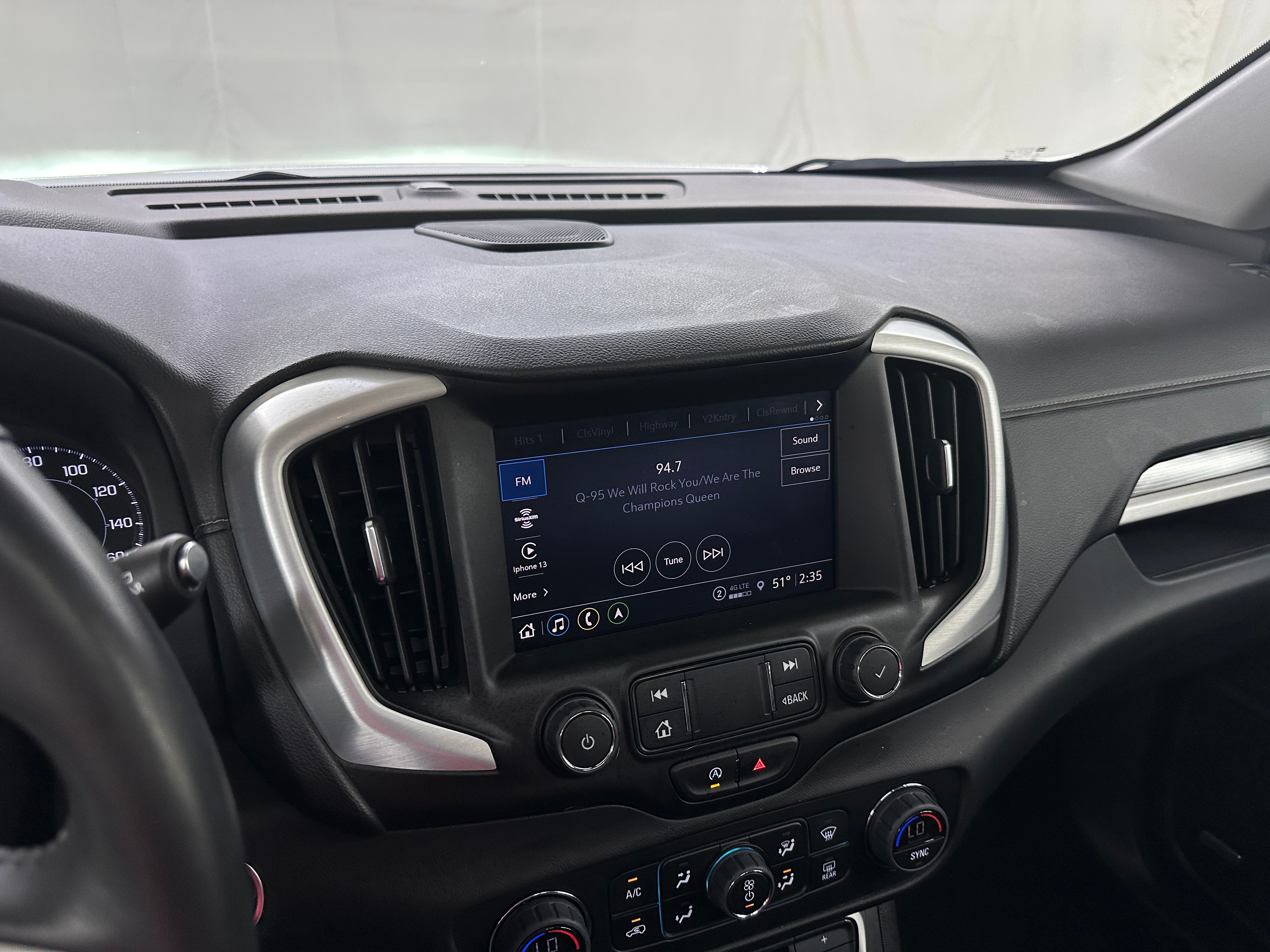 2022 GMC Terrain SLT 3
