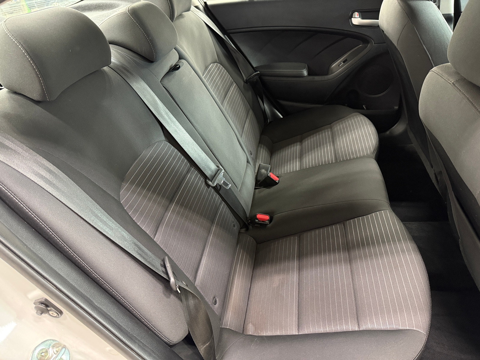 Thumbnail: 2018 Kia Forte - 6