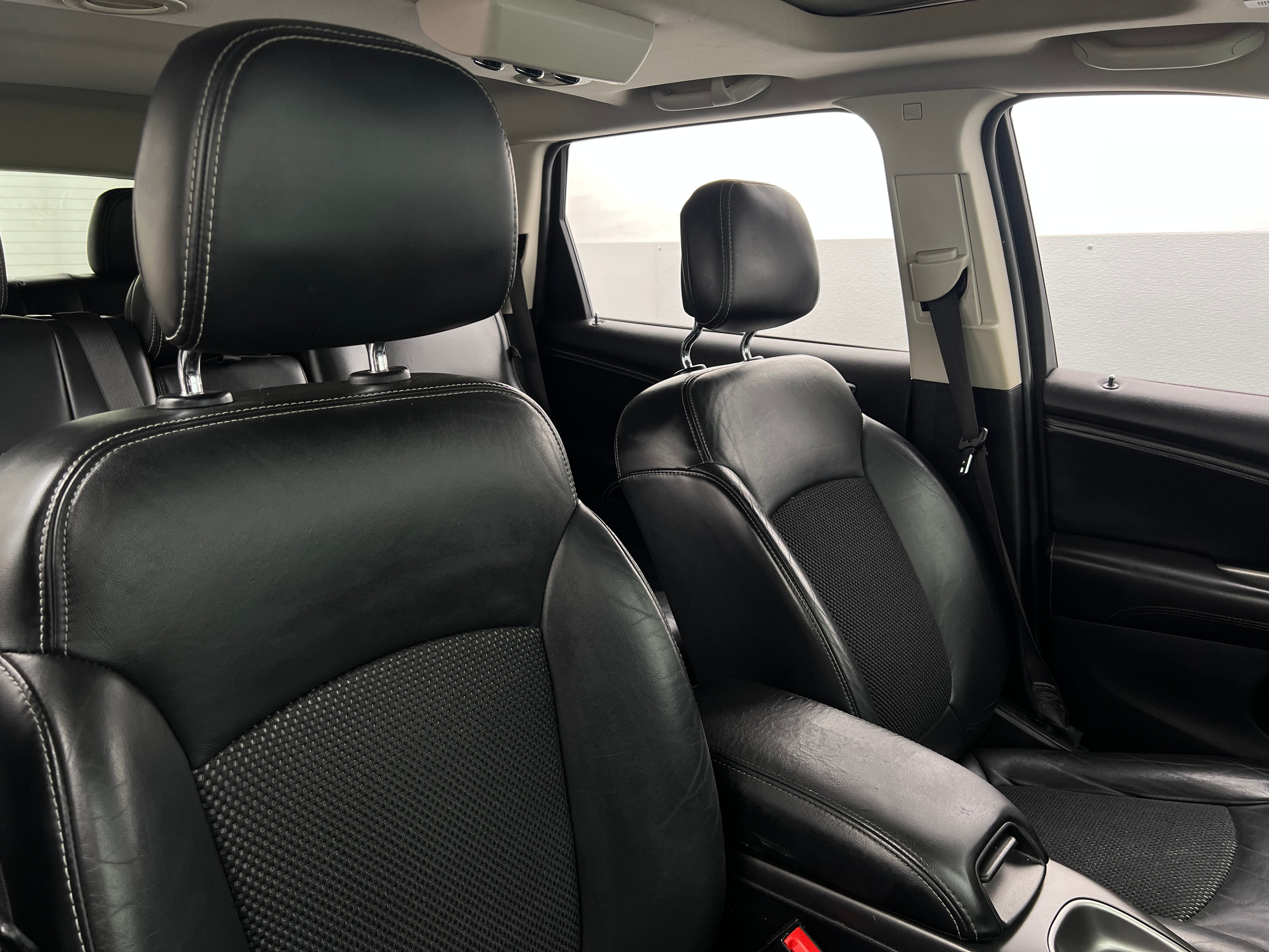 2020 Dodge Journey Crossroad 2