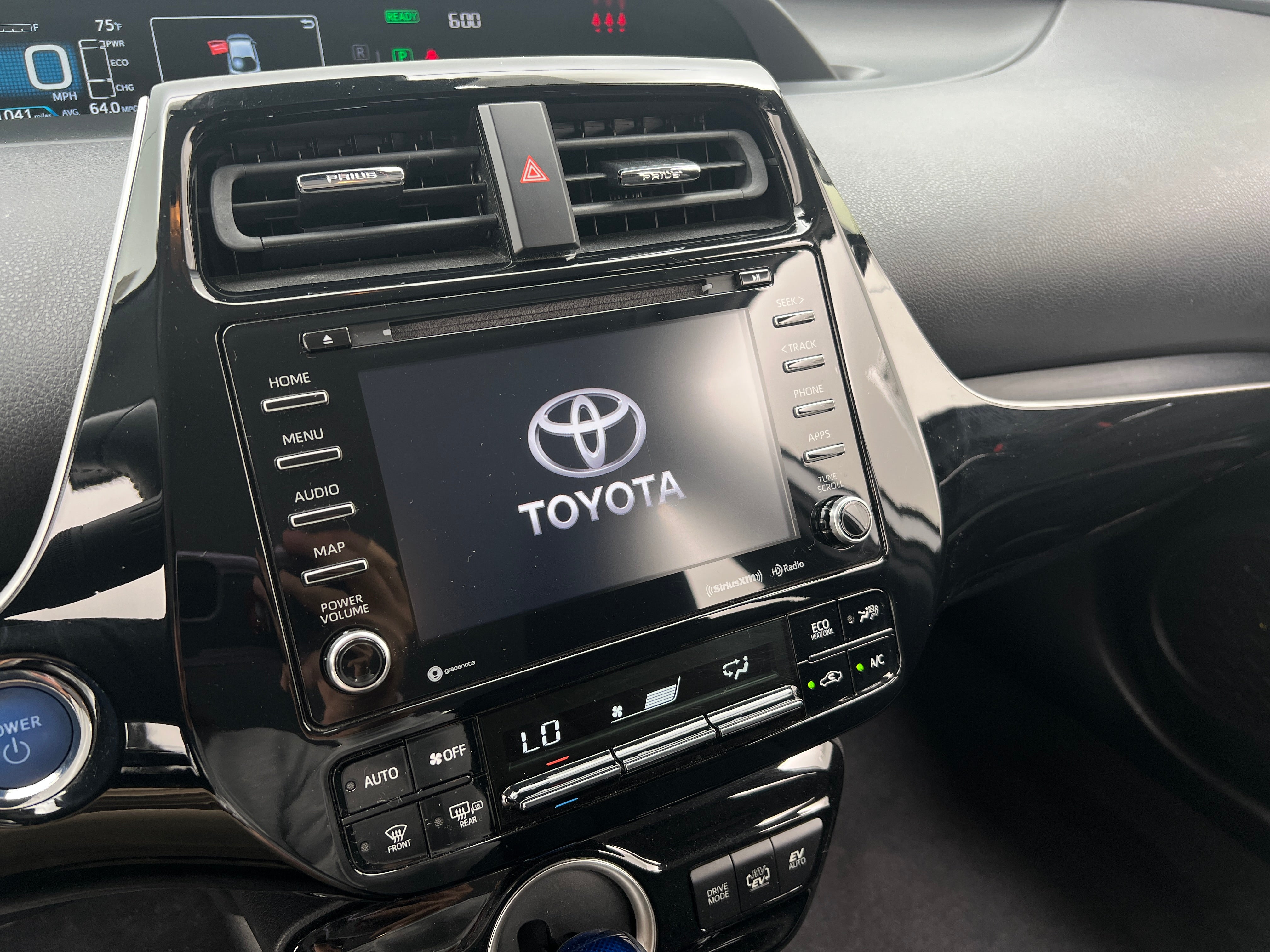 2020 Toyota Prius Prime LE 4