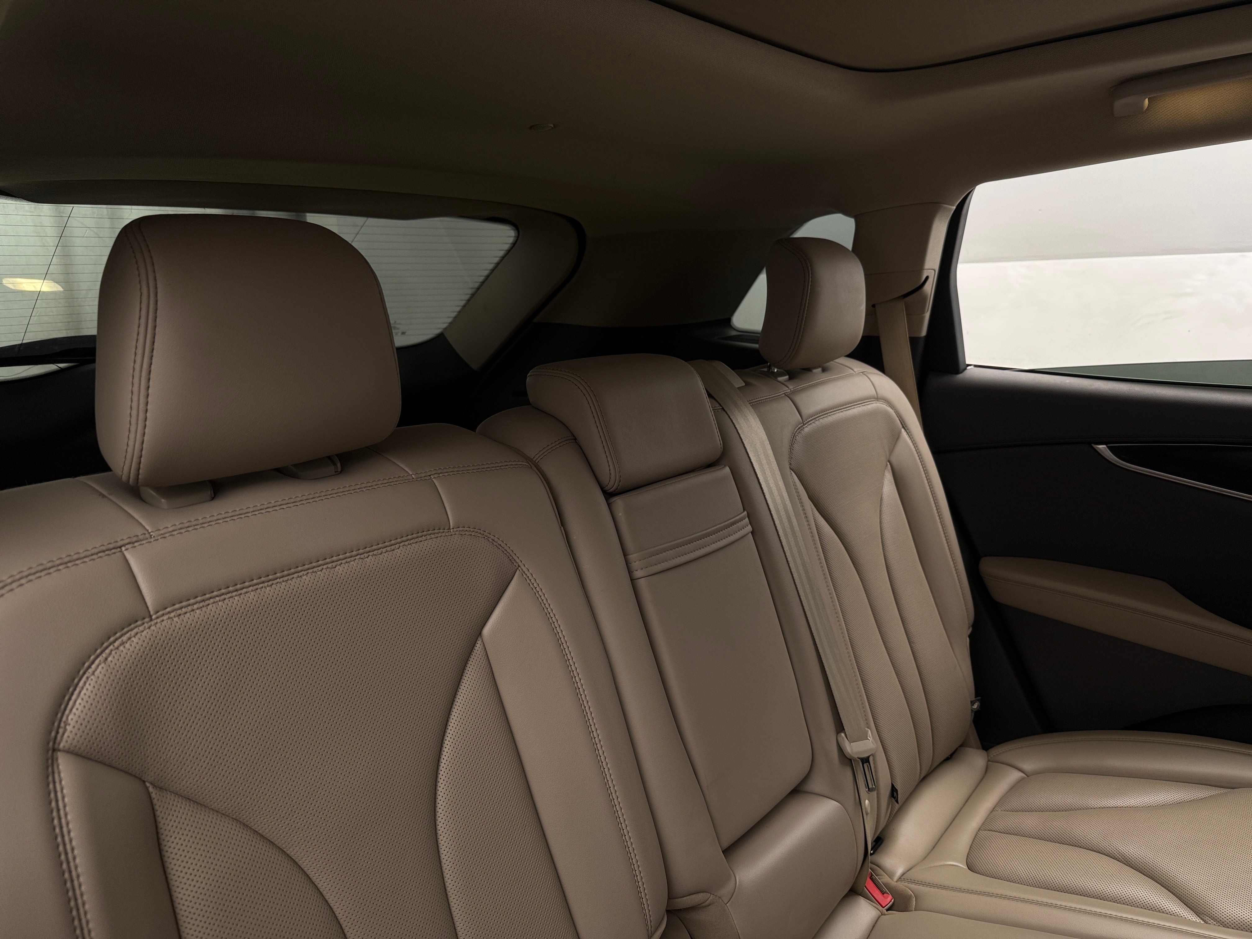 2022 Lincoln Nautilus Reserve 6