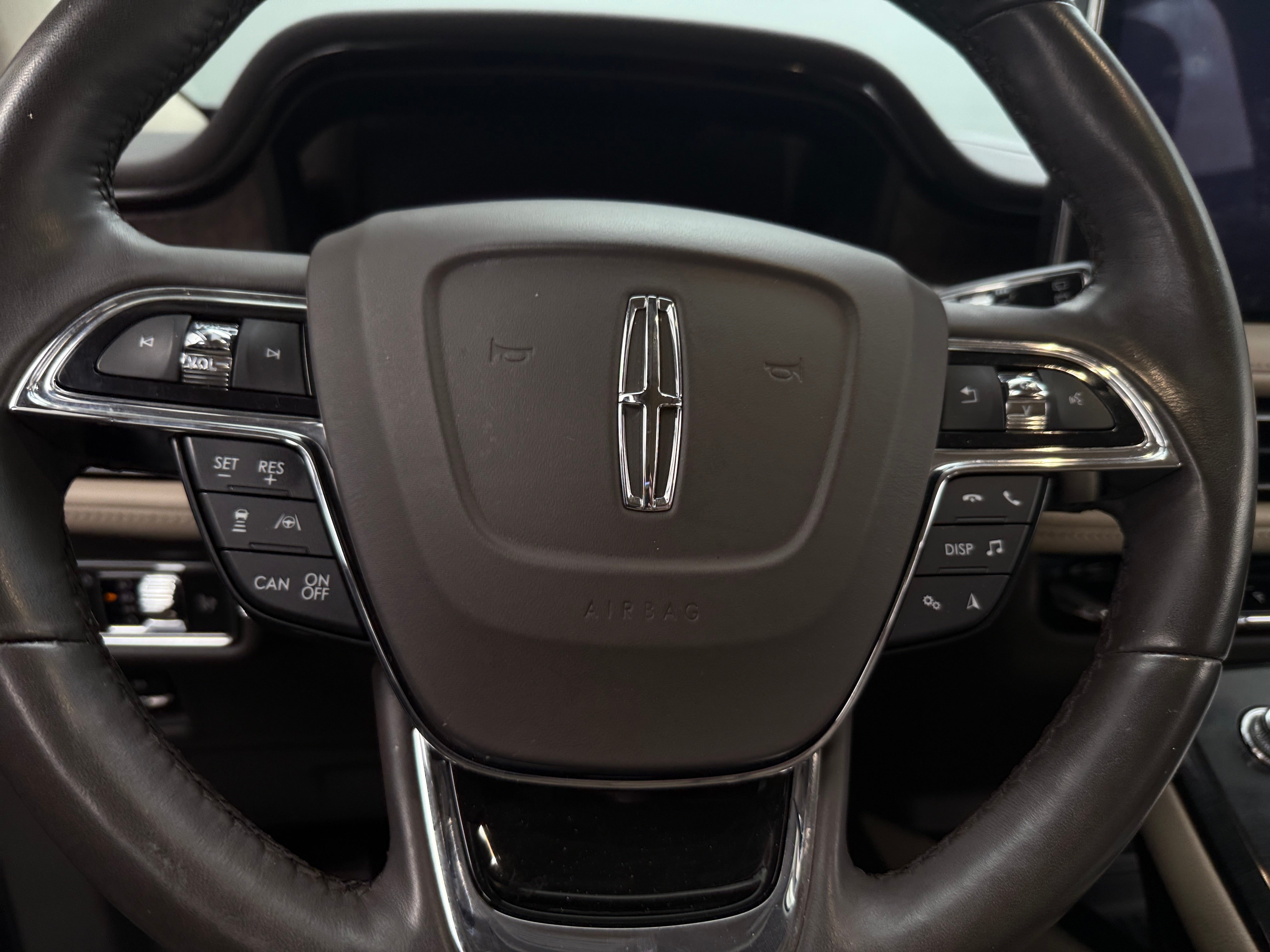 2022 Lincoln Nautilus Reserve 5