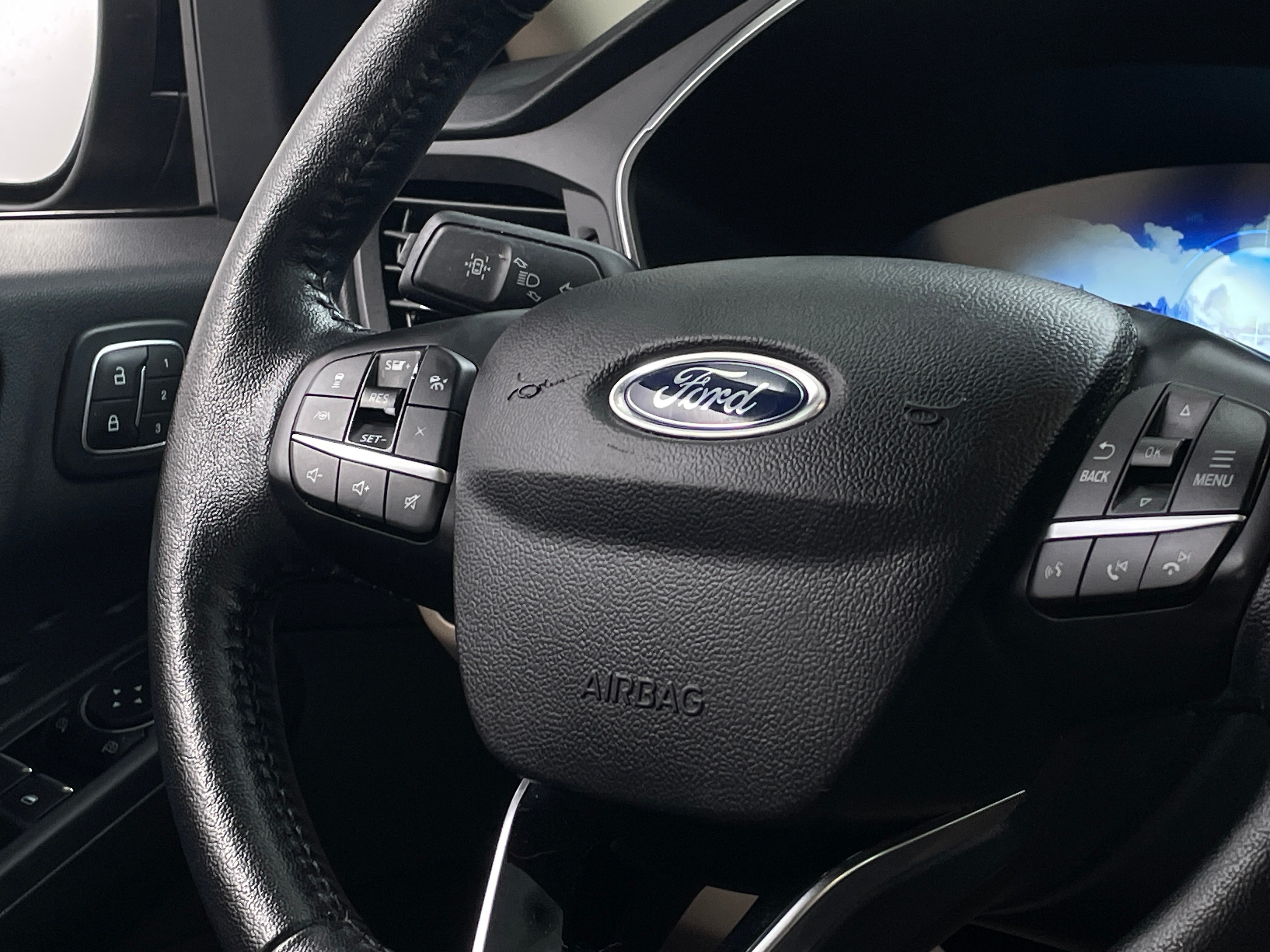2020 Ford Escape Titanium 4