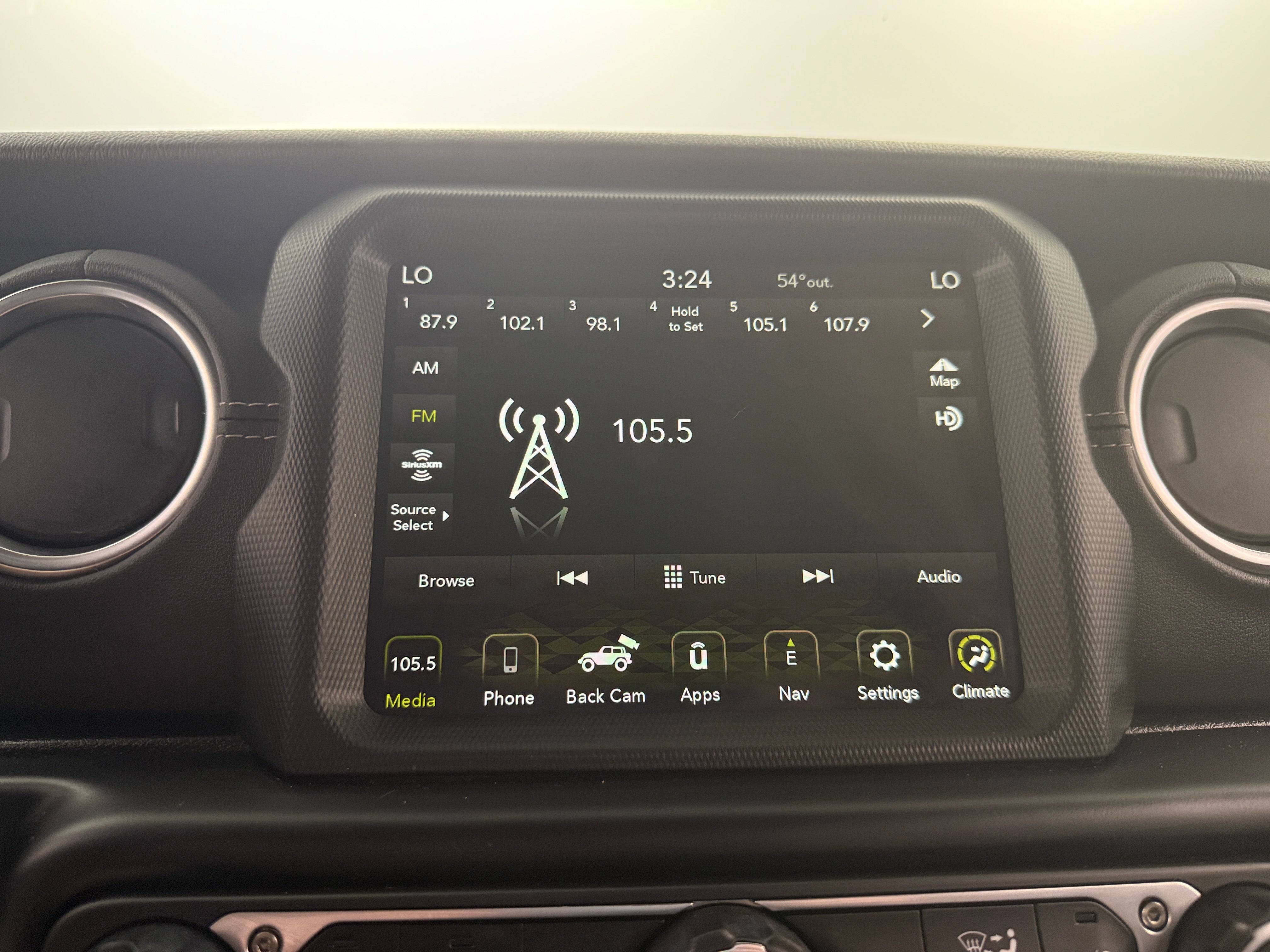 2022 Jeep Wrangler Unlimited Sahara 4xe 3