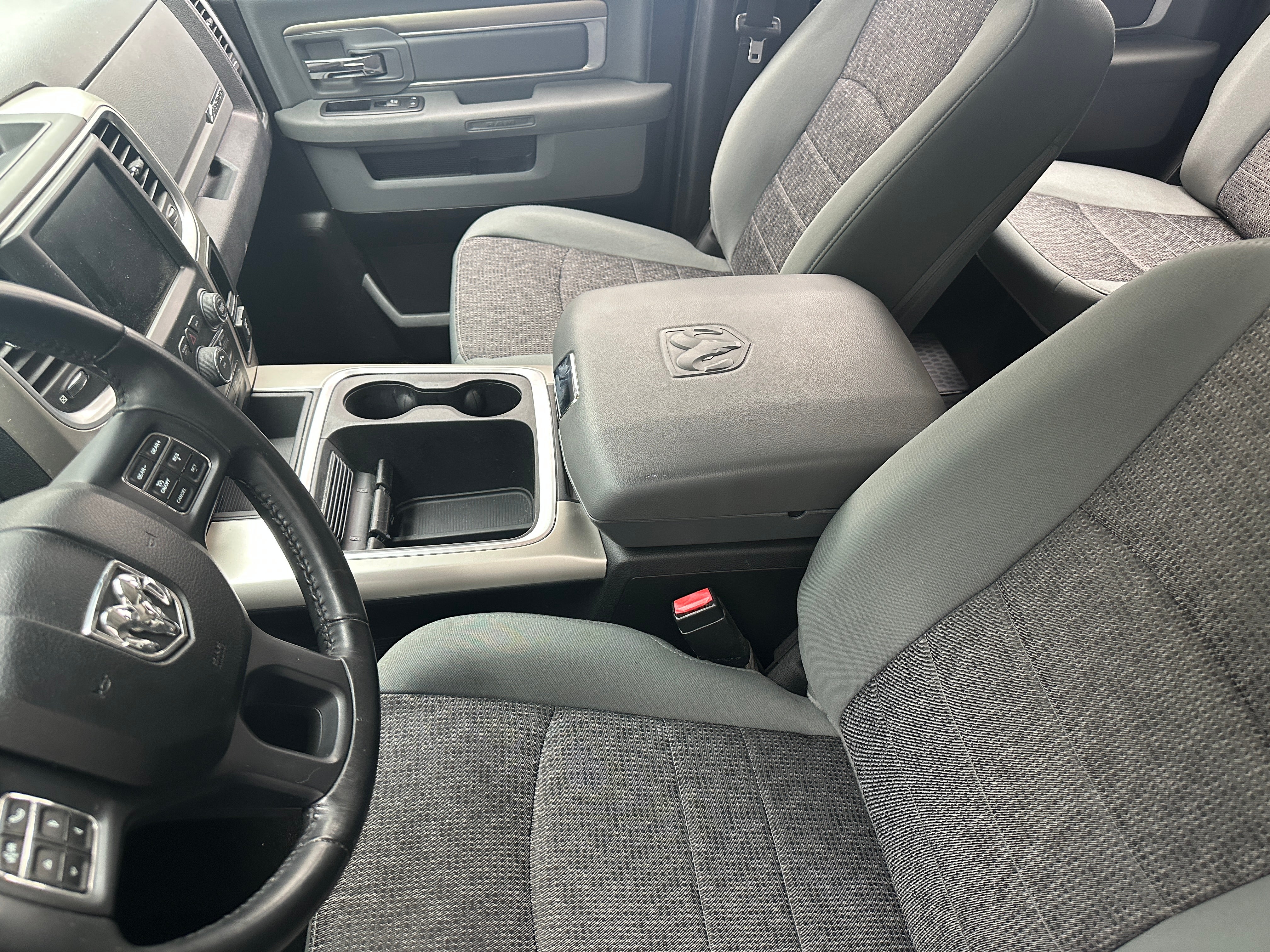 2016 RAM 1500 Big Horn 2