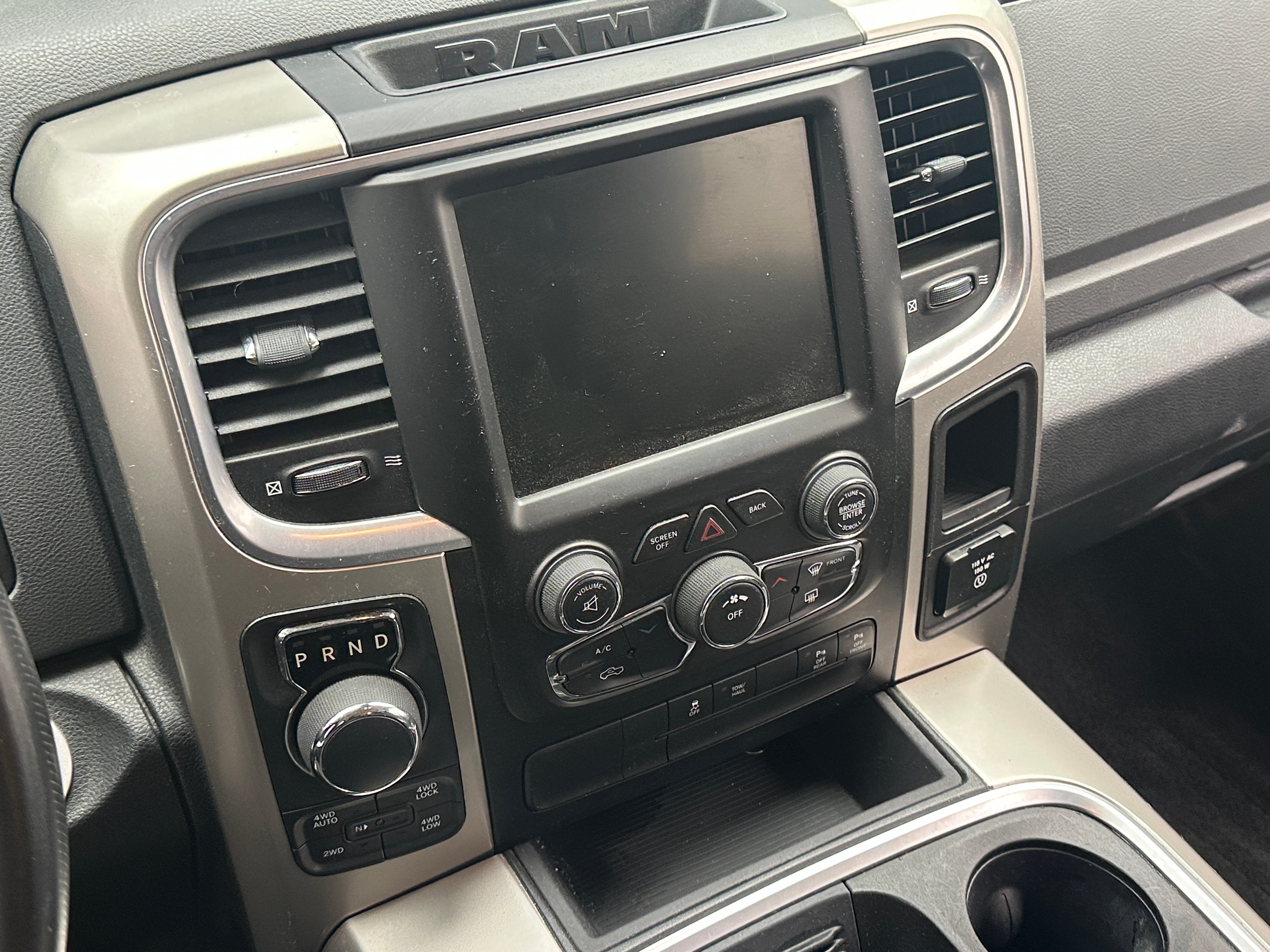 2016 RAM 1500 Big Horn 4