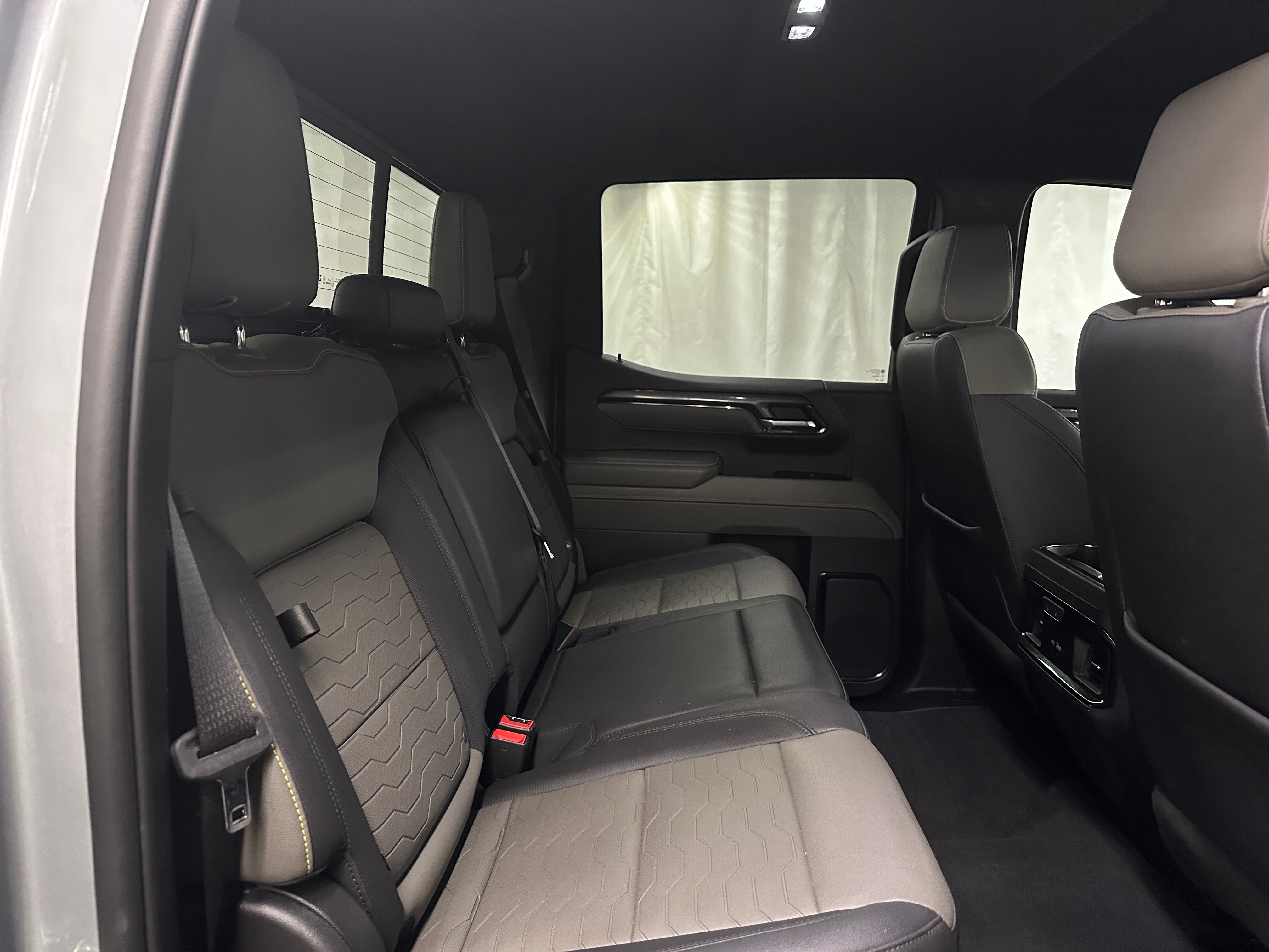 2024 Chevrolet Silverado 1500 ZR2 5