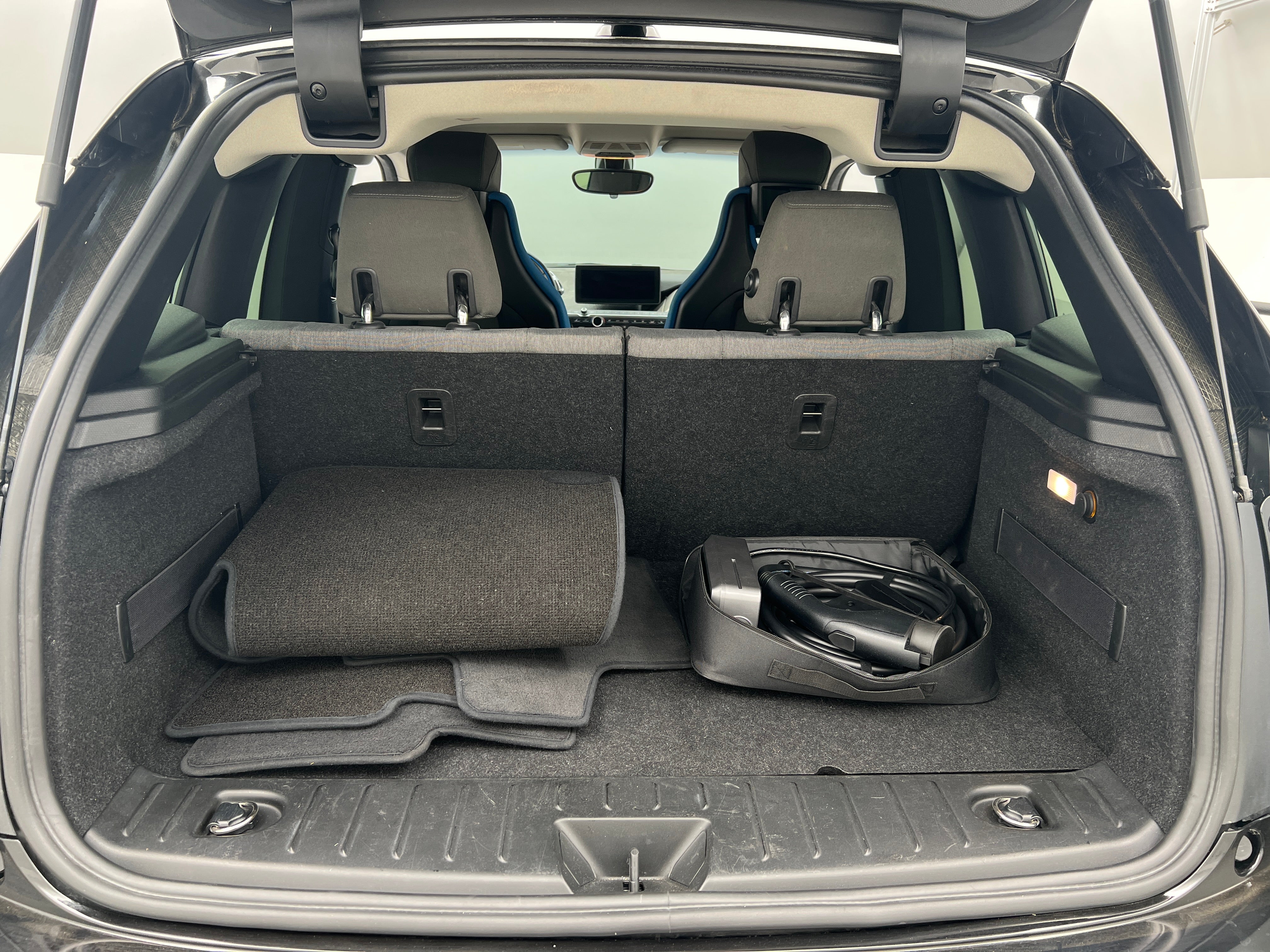 2017 BMW i3 Range Extender 7