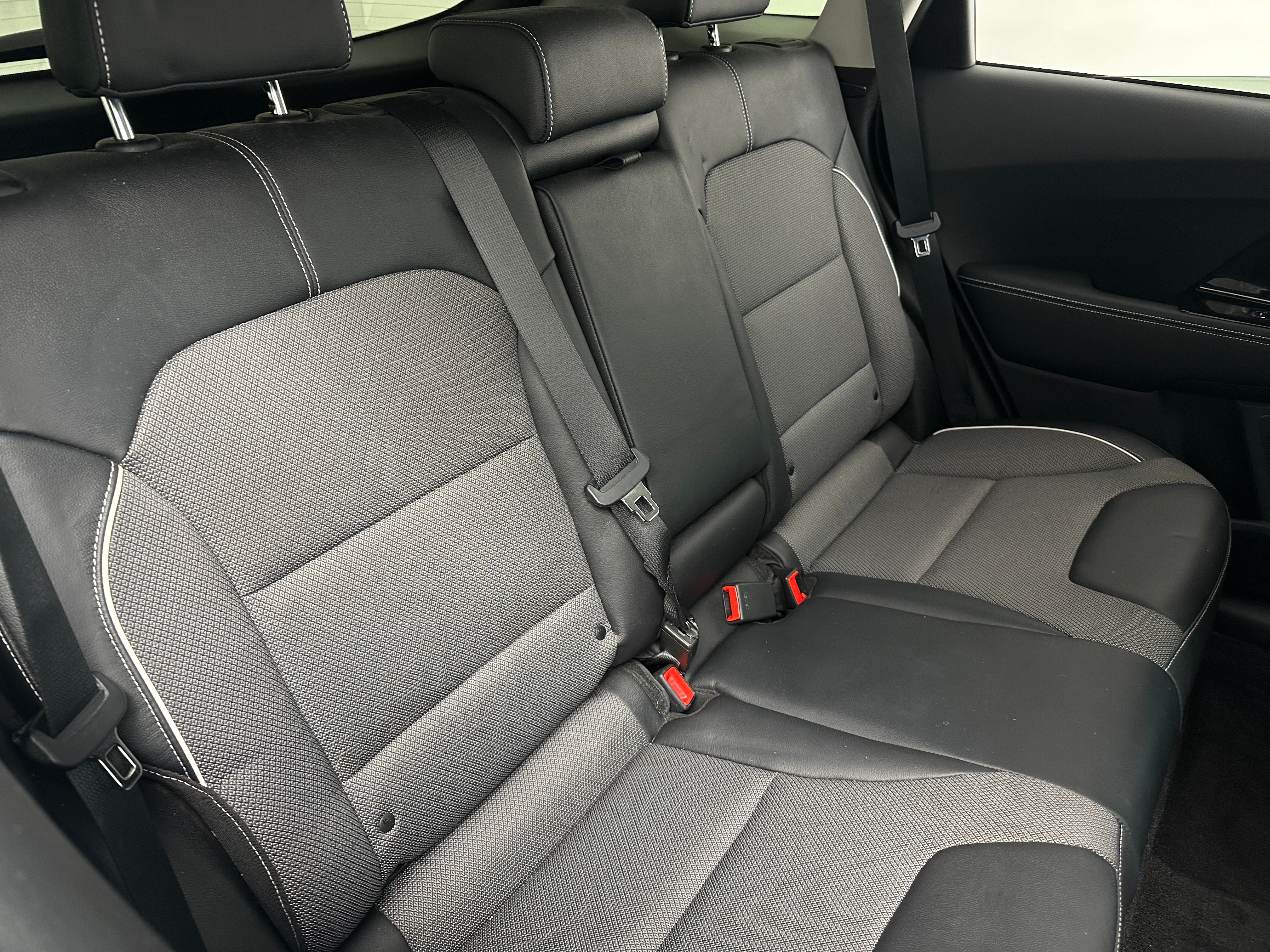 2020 Kia Niro EX 5