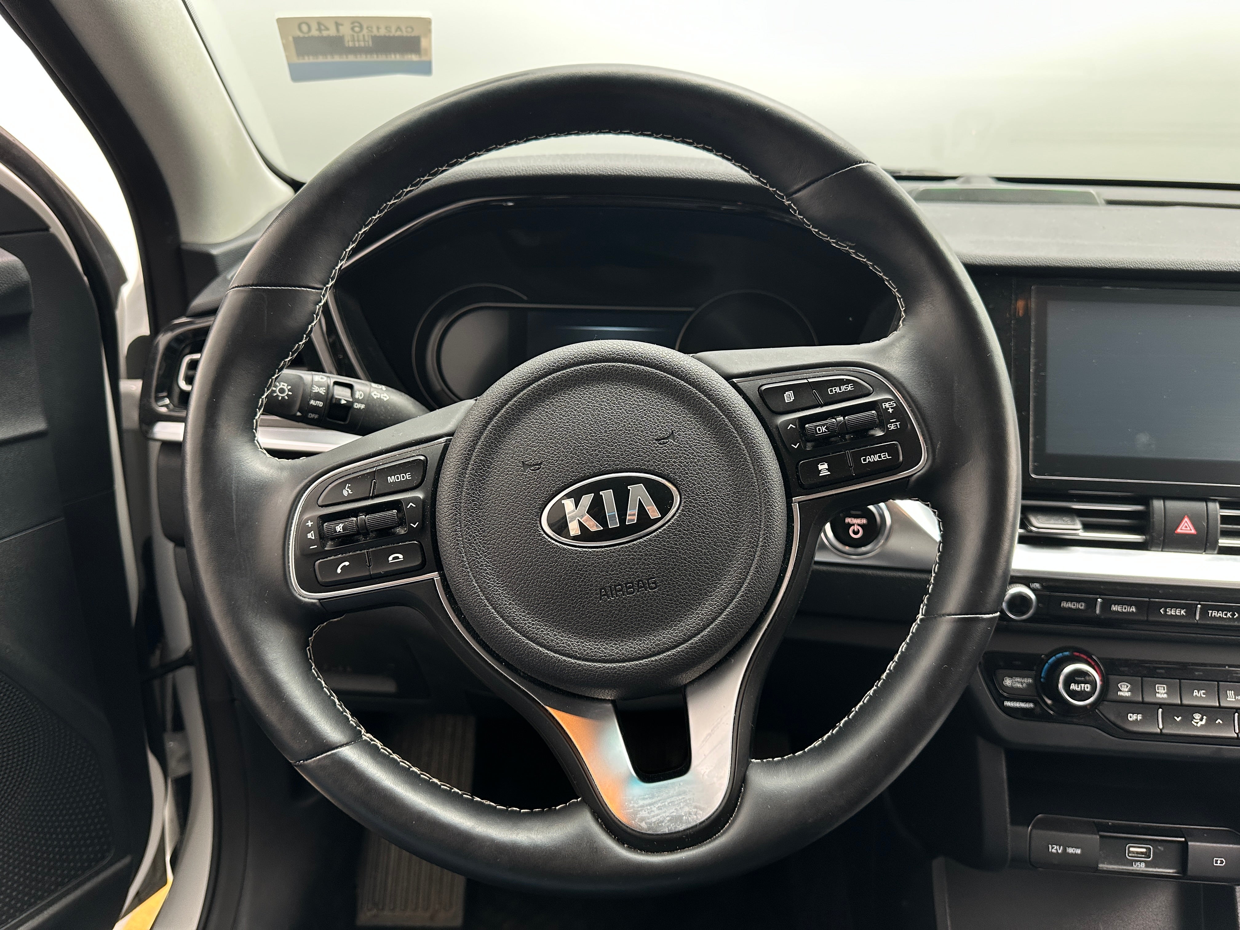 2020 Kia Niro EX 4