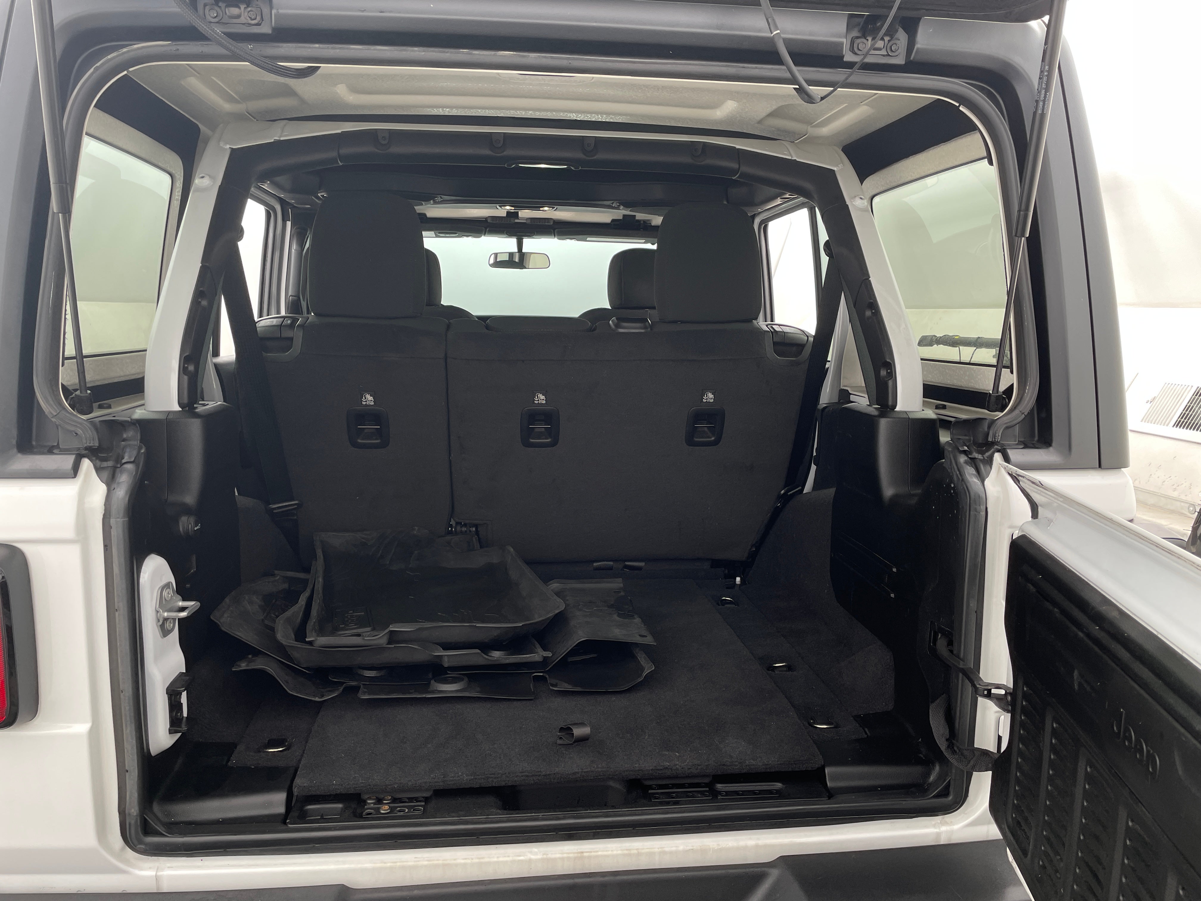 2021 Jeep Wrangler Unlimited Willys 7