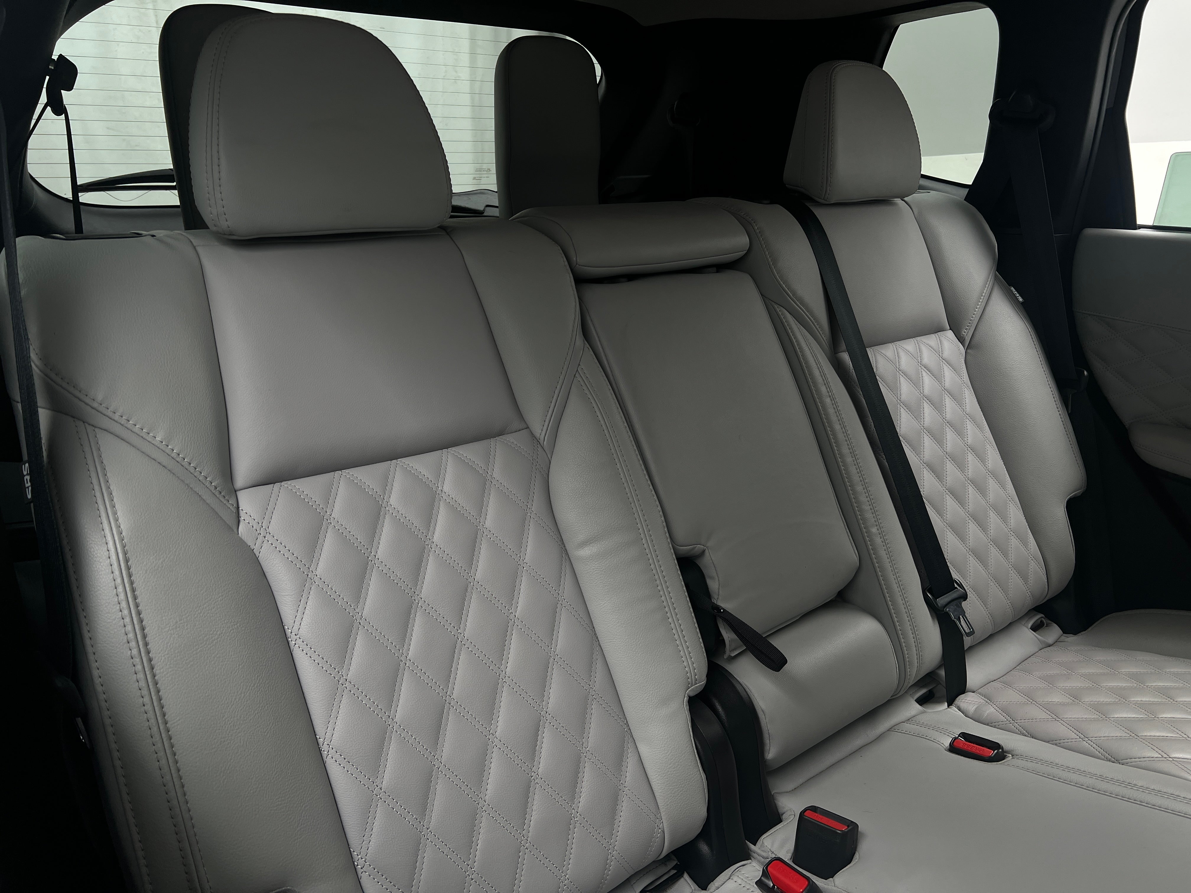 2022 Mitsubishi Outlander SEL 5