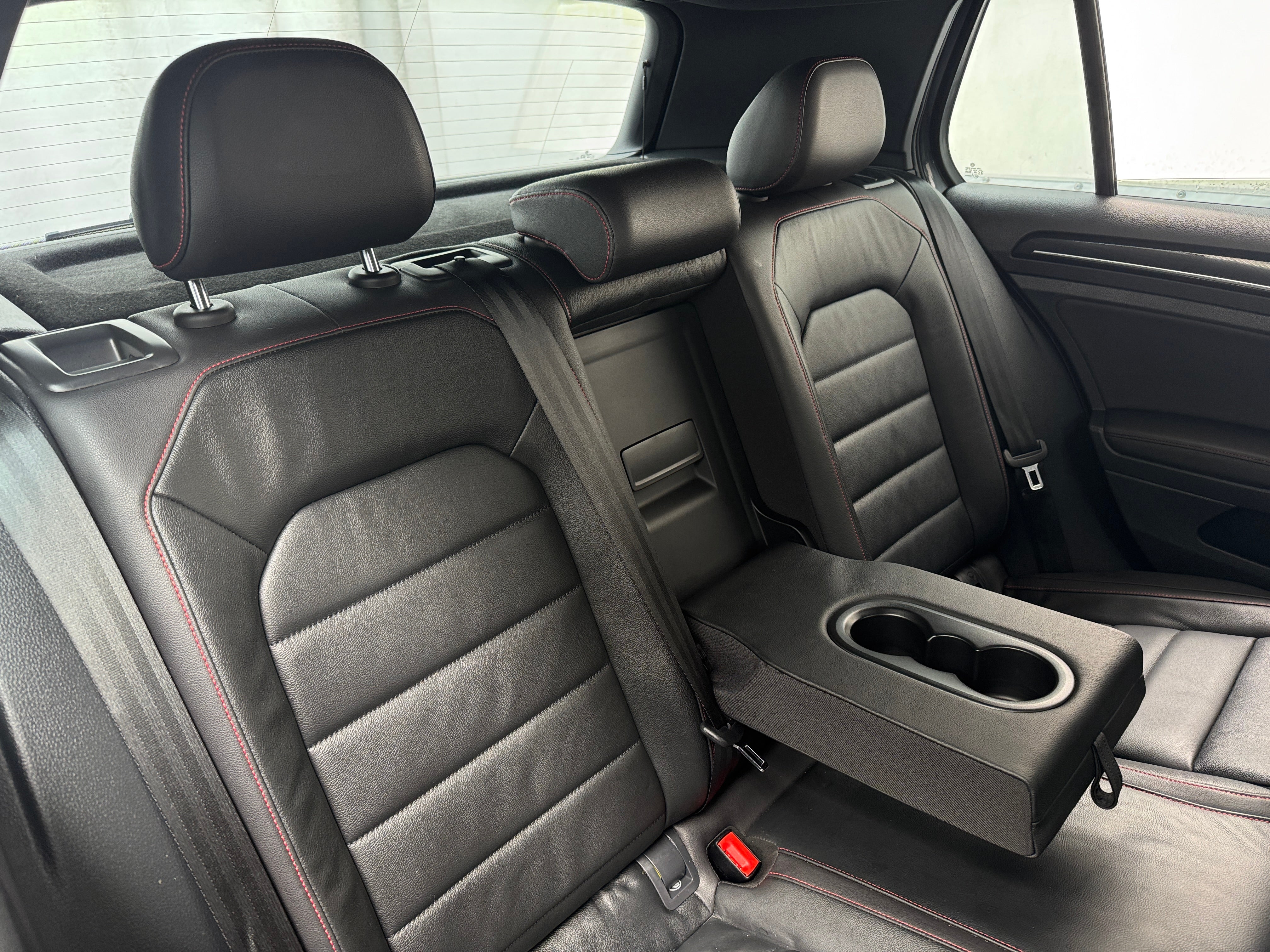 2015 Volkswagen Golf GTI Autobahn 5