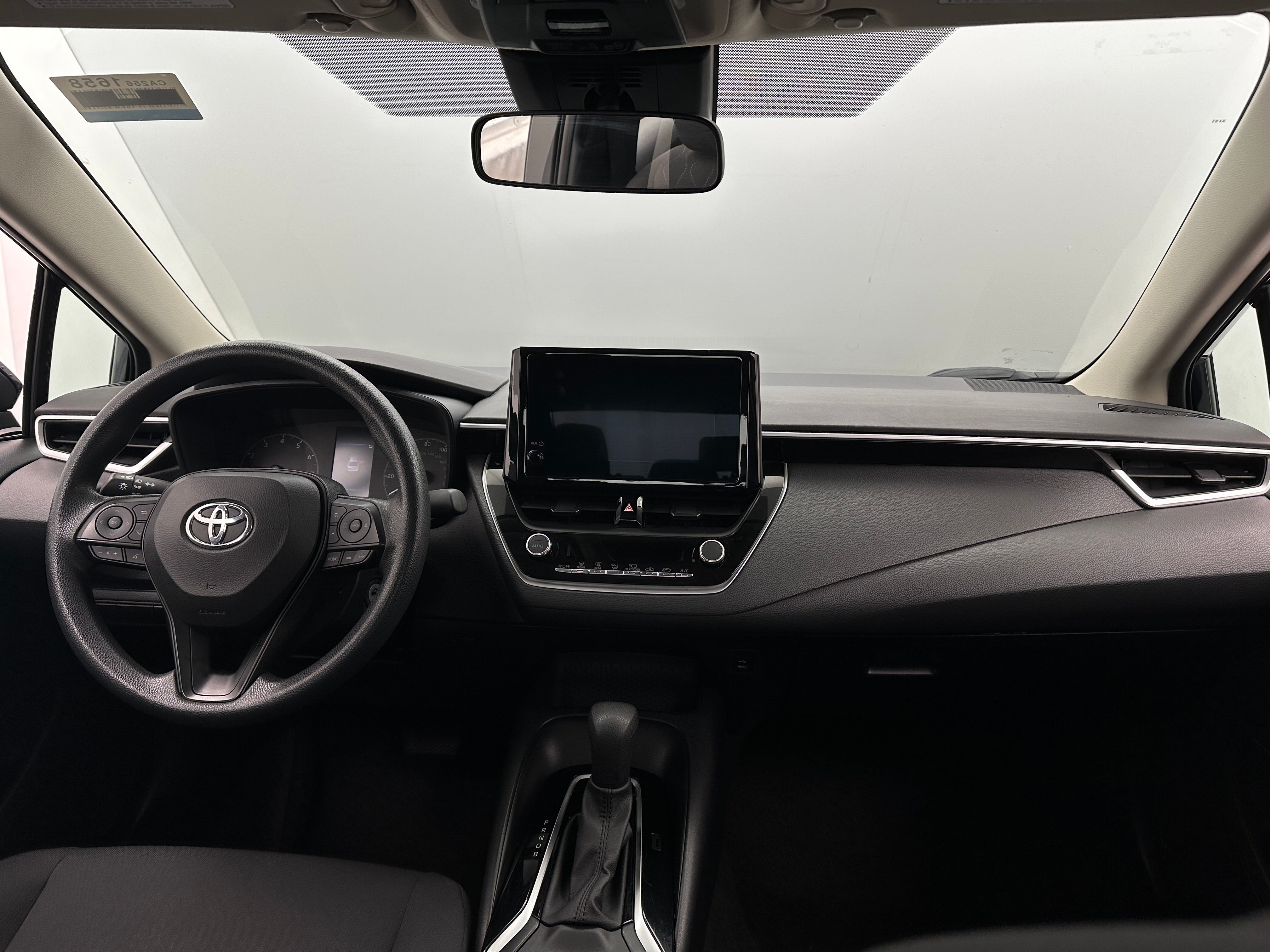 2023 Toyota Corolla LE 3
