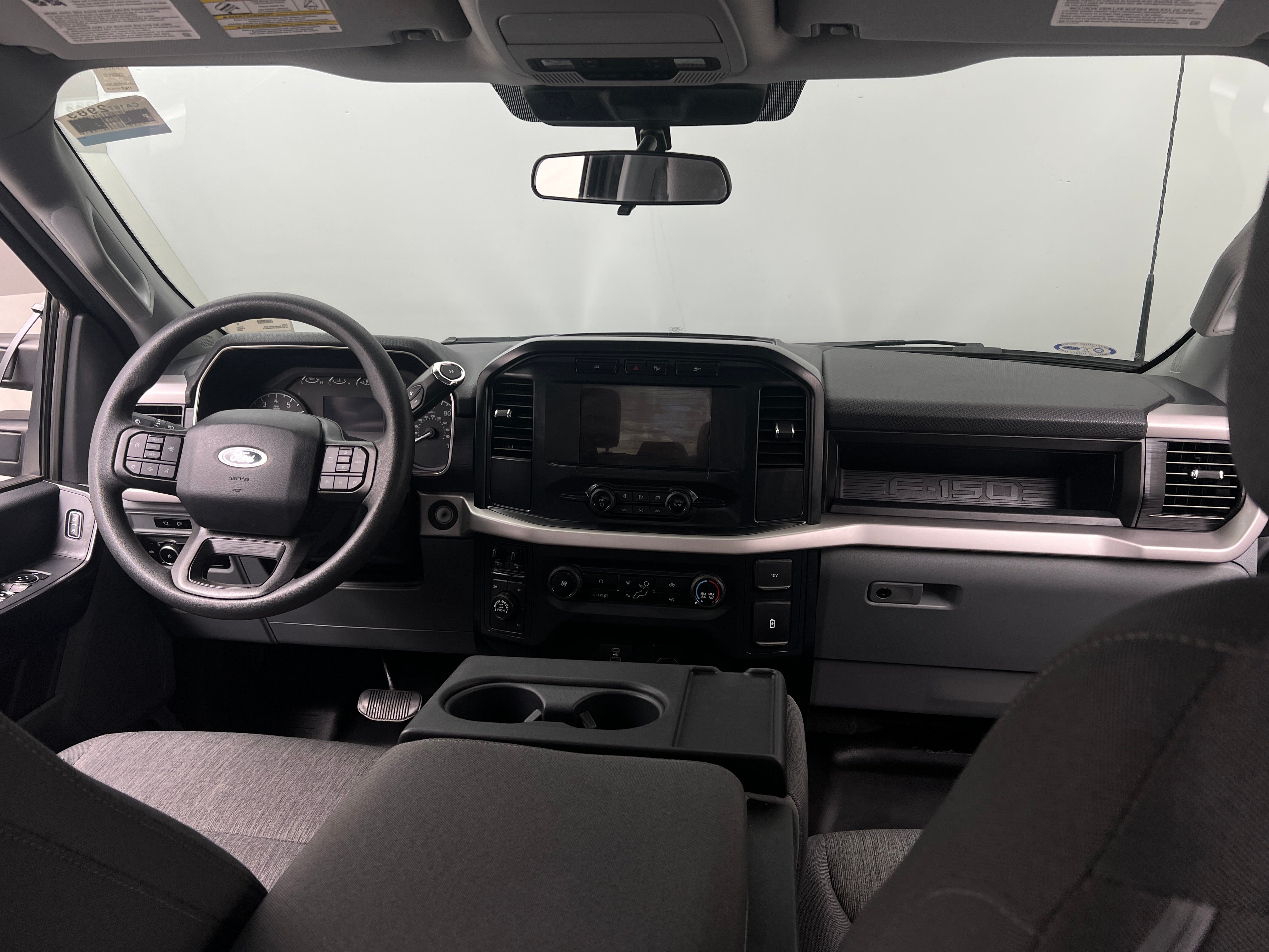 2023 Ford Econoline E-150 3