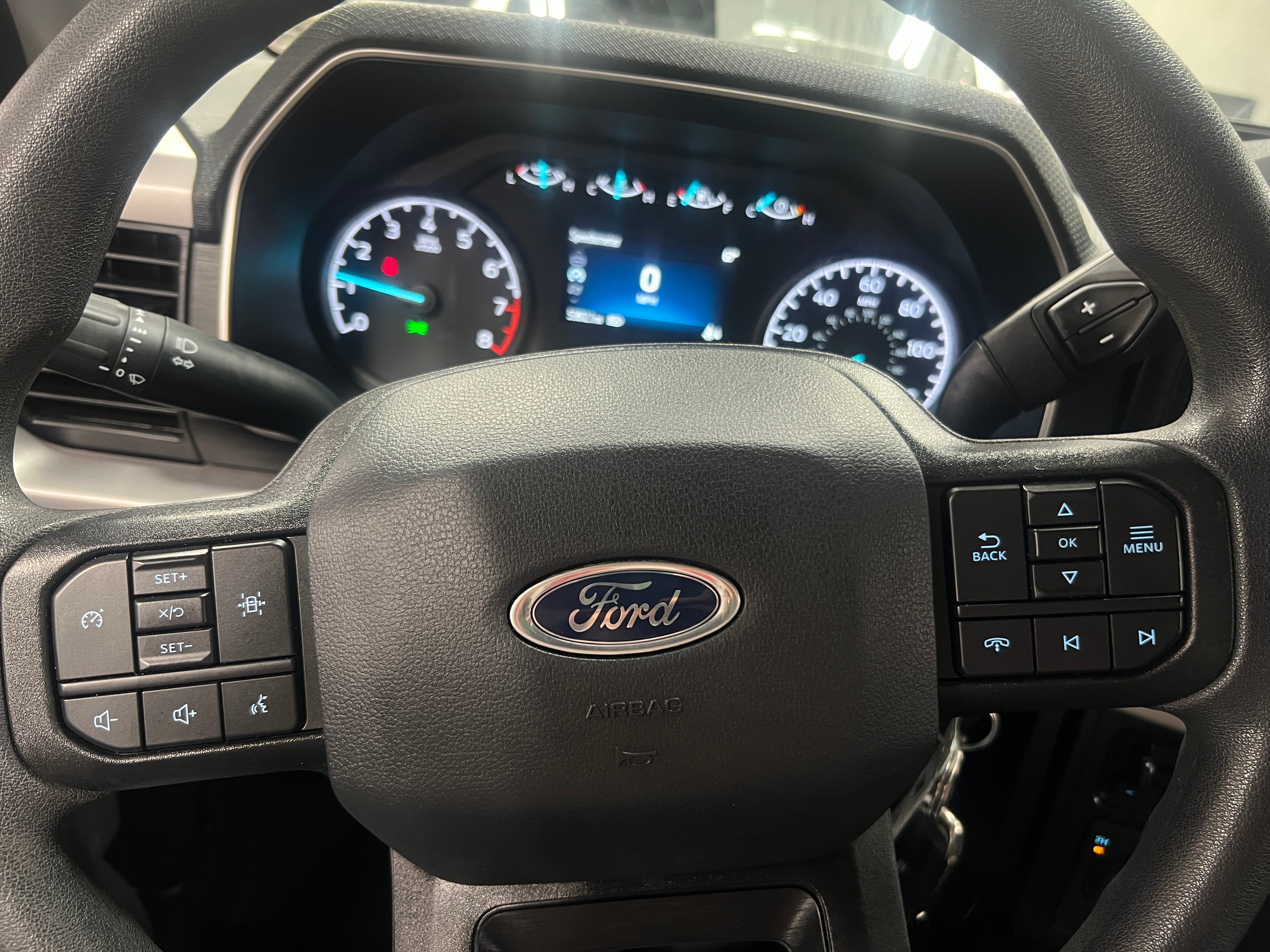 2023 Ford Econoline E-150 5