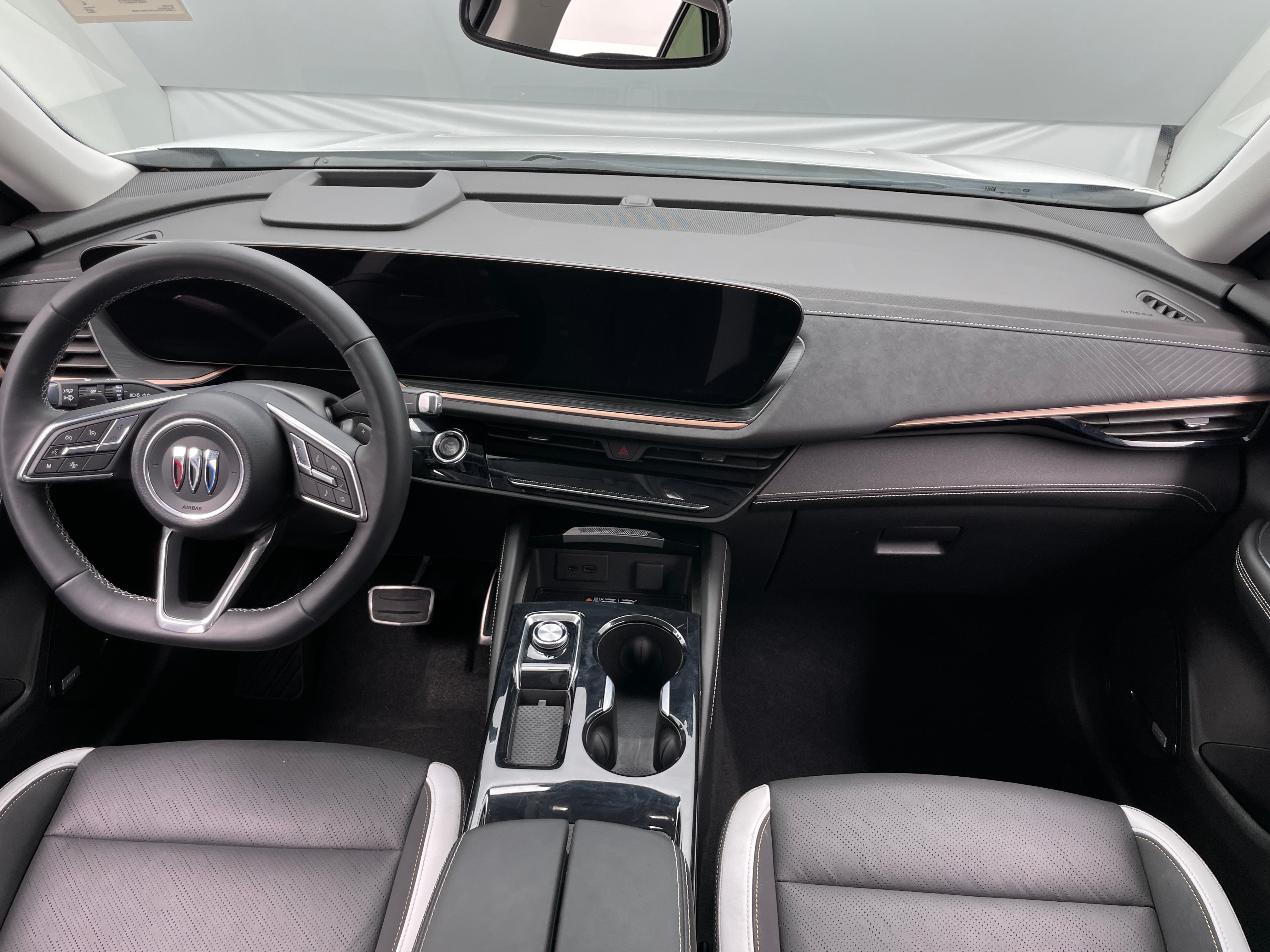 2024 Buick Envision Sport Touring 2
